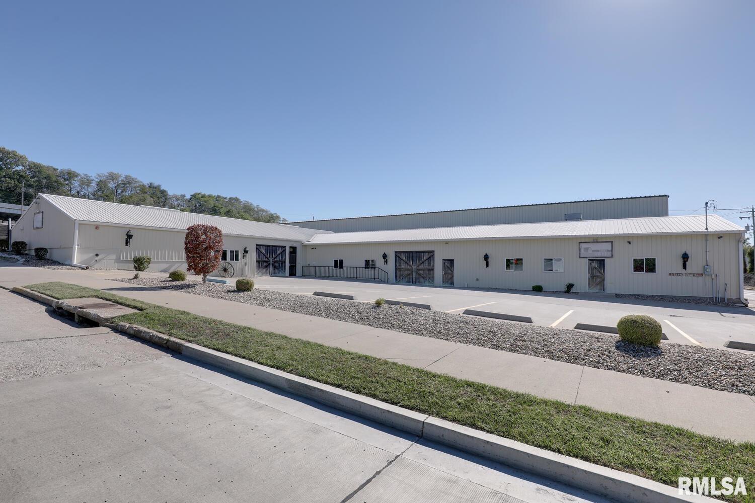 711 S FRONT Street Quincy IL