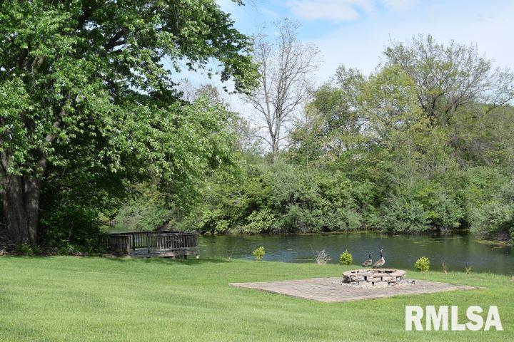 16279 E CHEROKEE Road Cuba IL