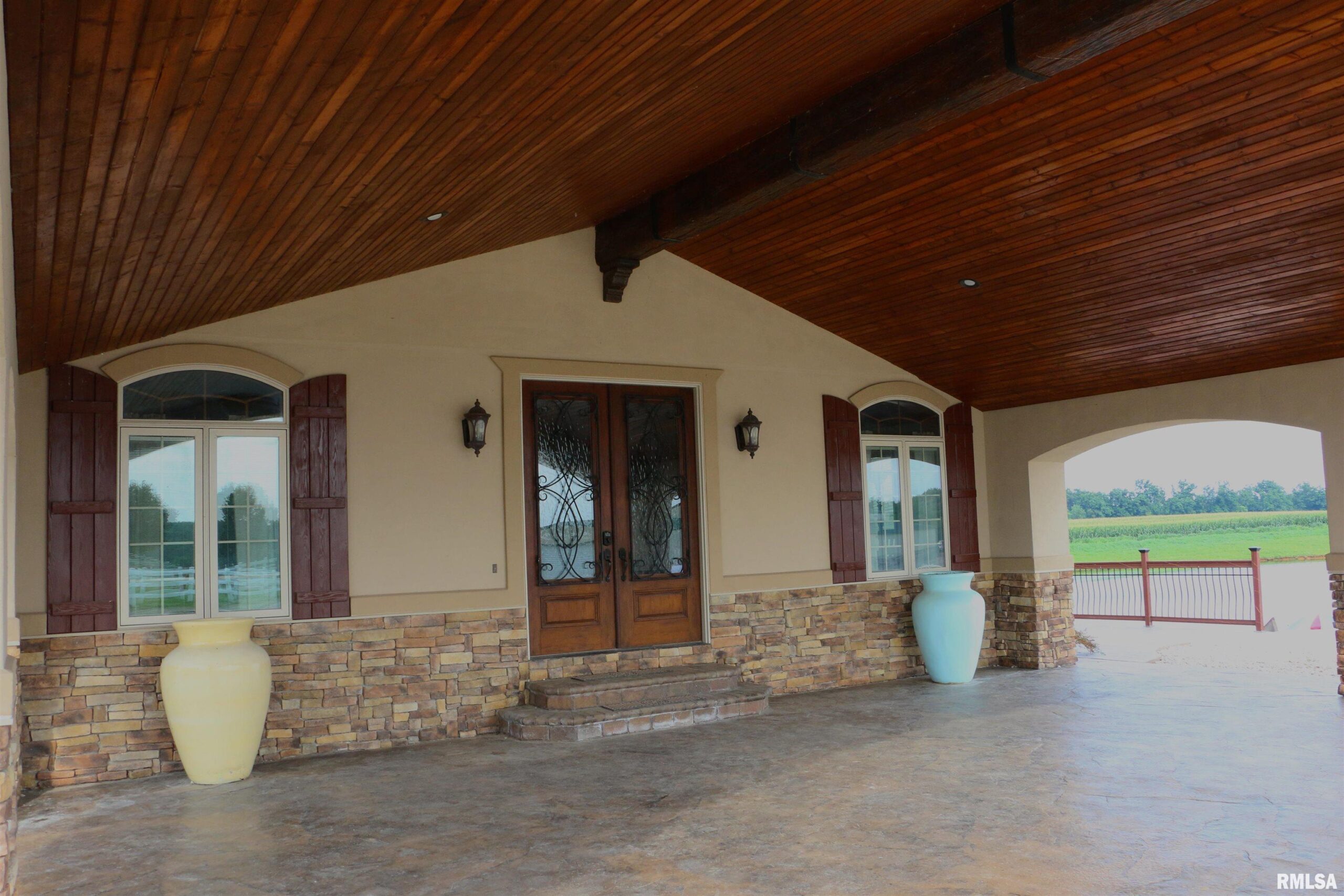 2064 E 2200th Street Camp Point IL