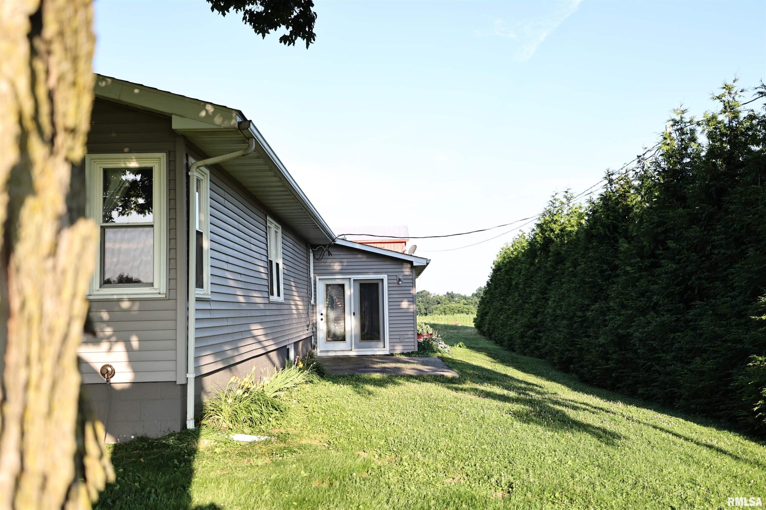 42060 County Highway 10 Nebo IL