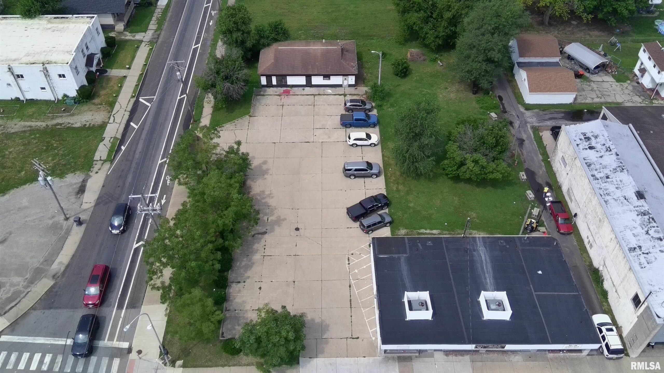 1911 LINCOLN Avenue Peoria IL