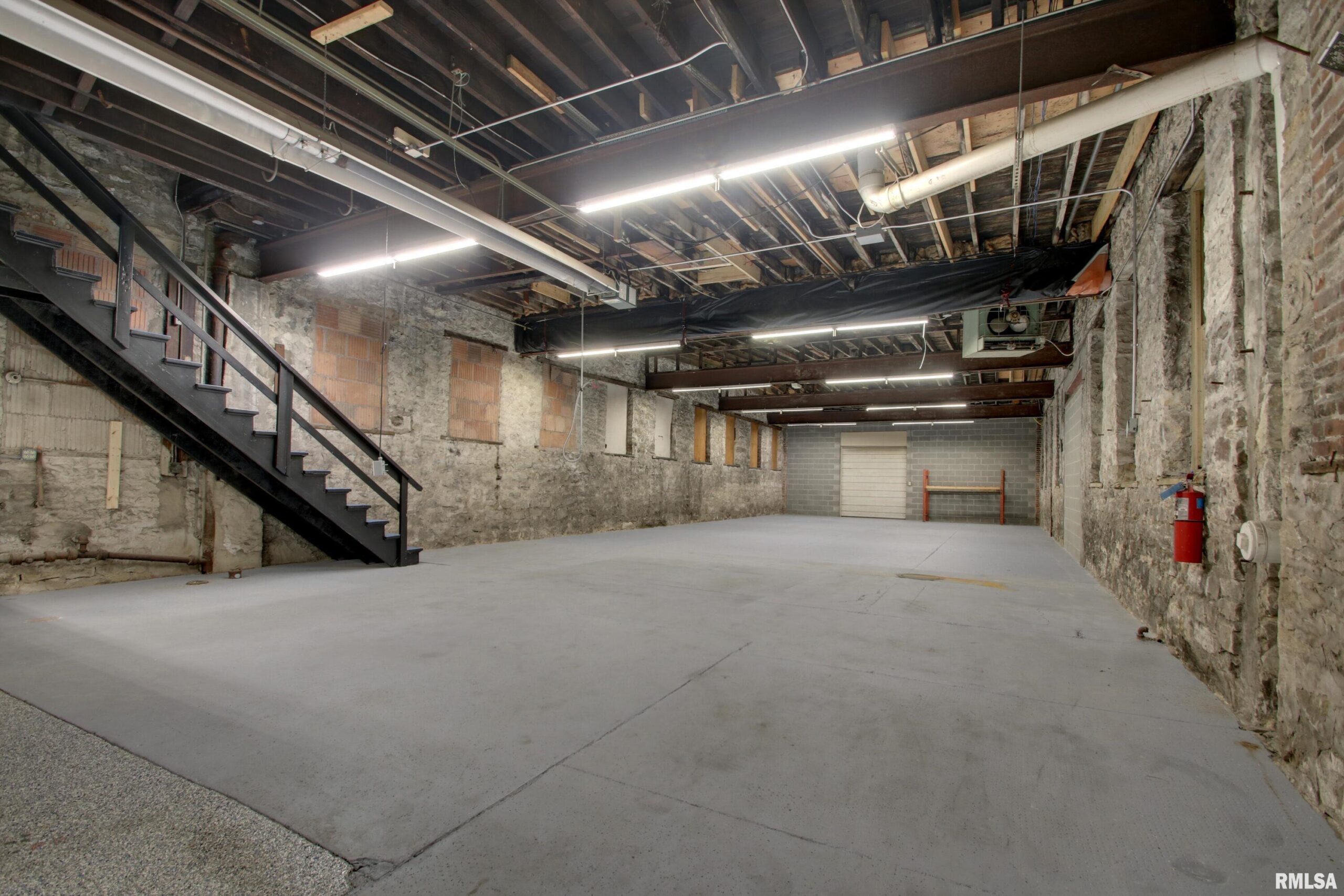 301 S 7TH Street Quincy IL