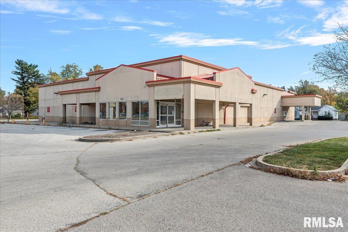 920 E North Grand Avenue Springfield IL