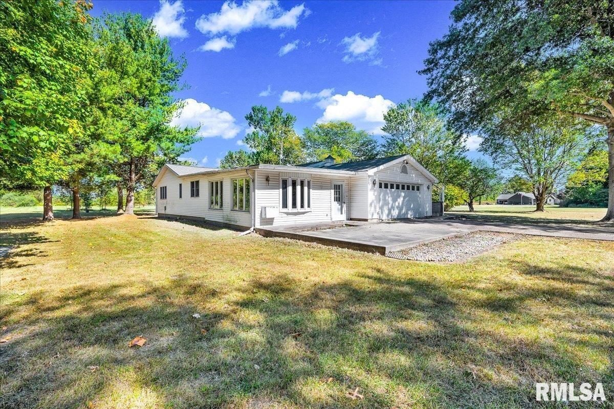 20 VILLA Circle Knoxville IL