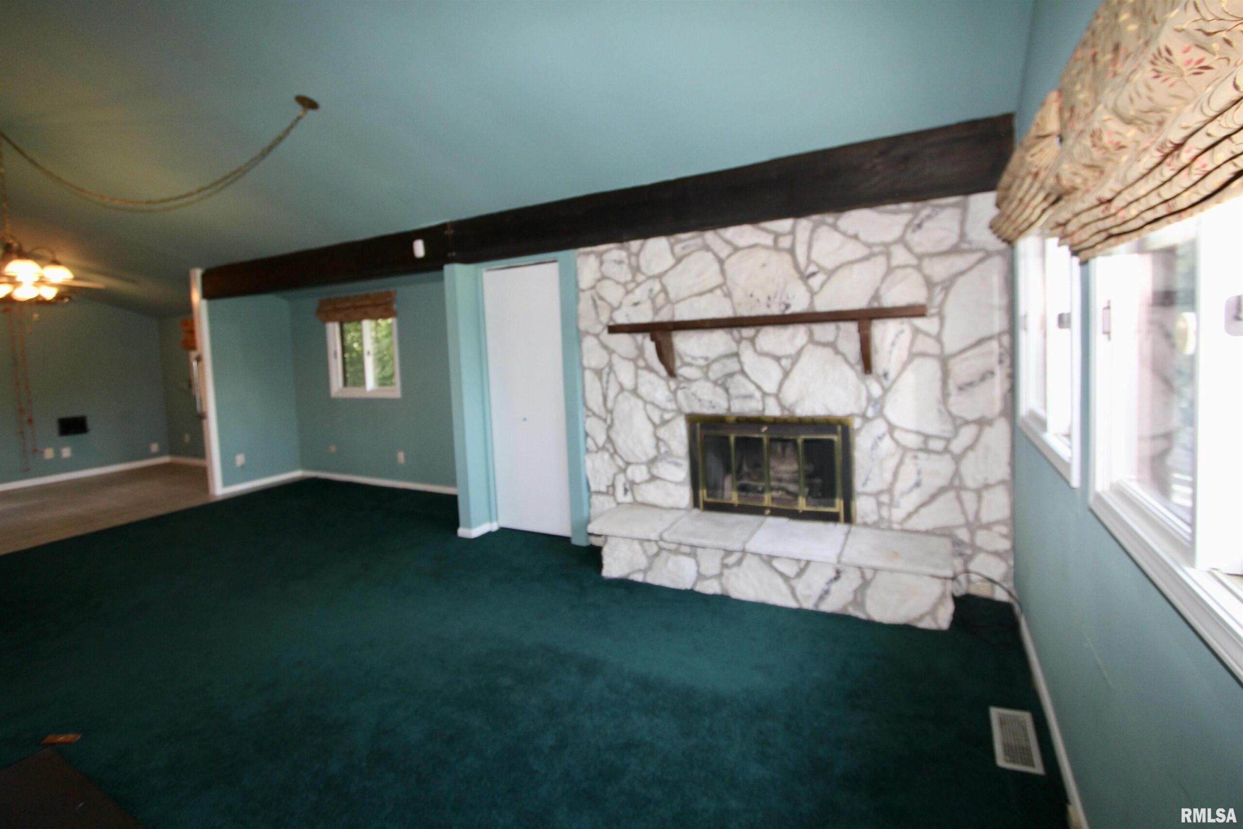 4121 N KOERNER Road Peoria IL