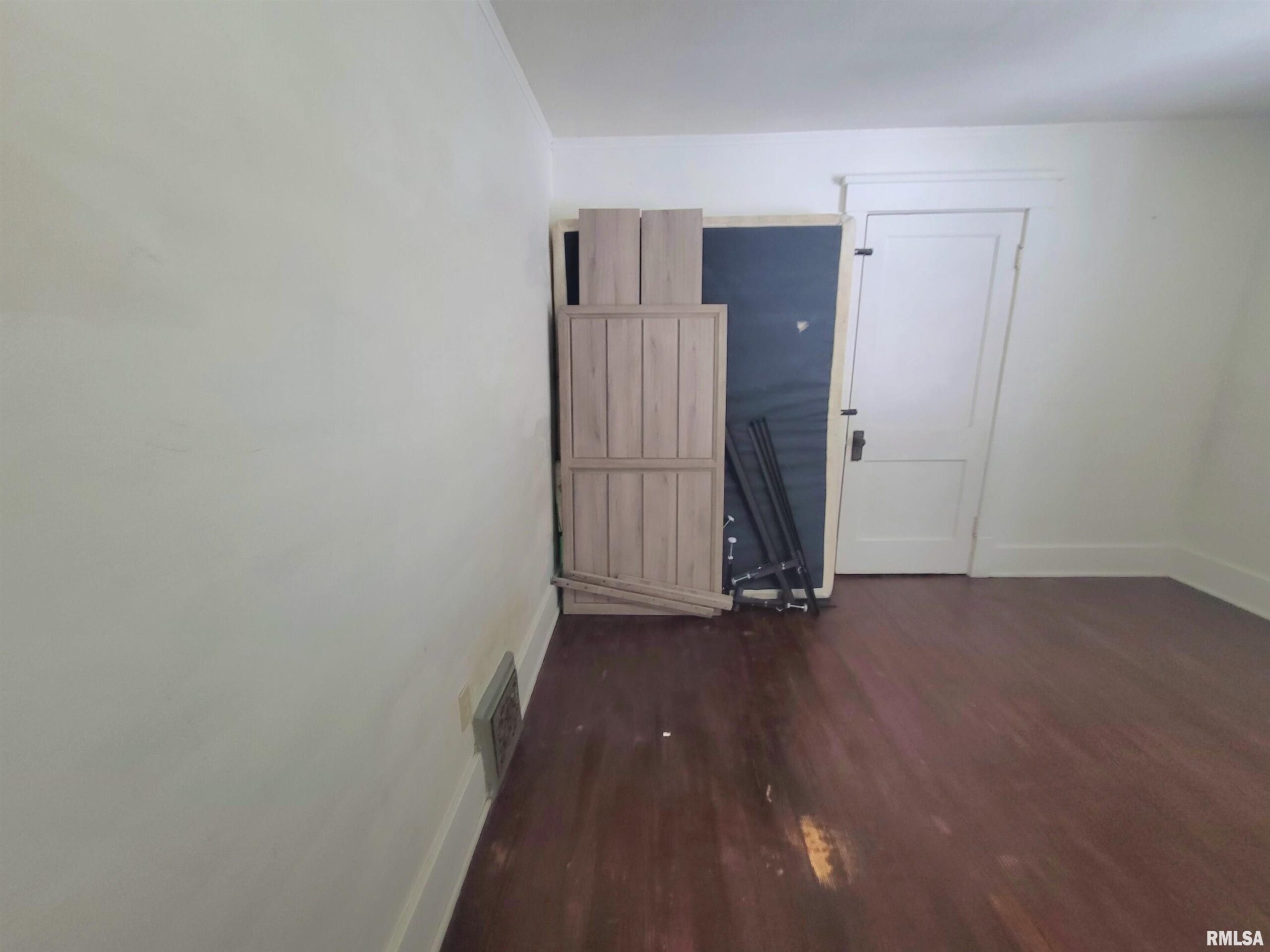 1220 N UNIVERSITY Street Peoria IL