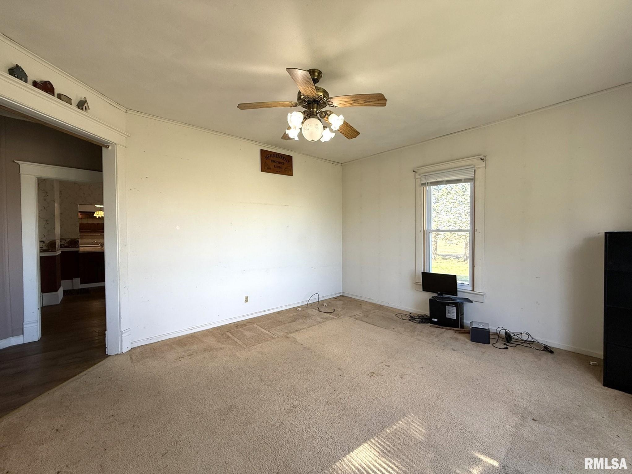 2260 Knox Rd 600 E Wataga IL