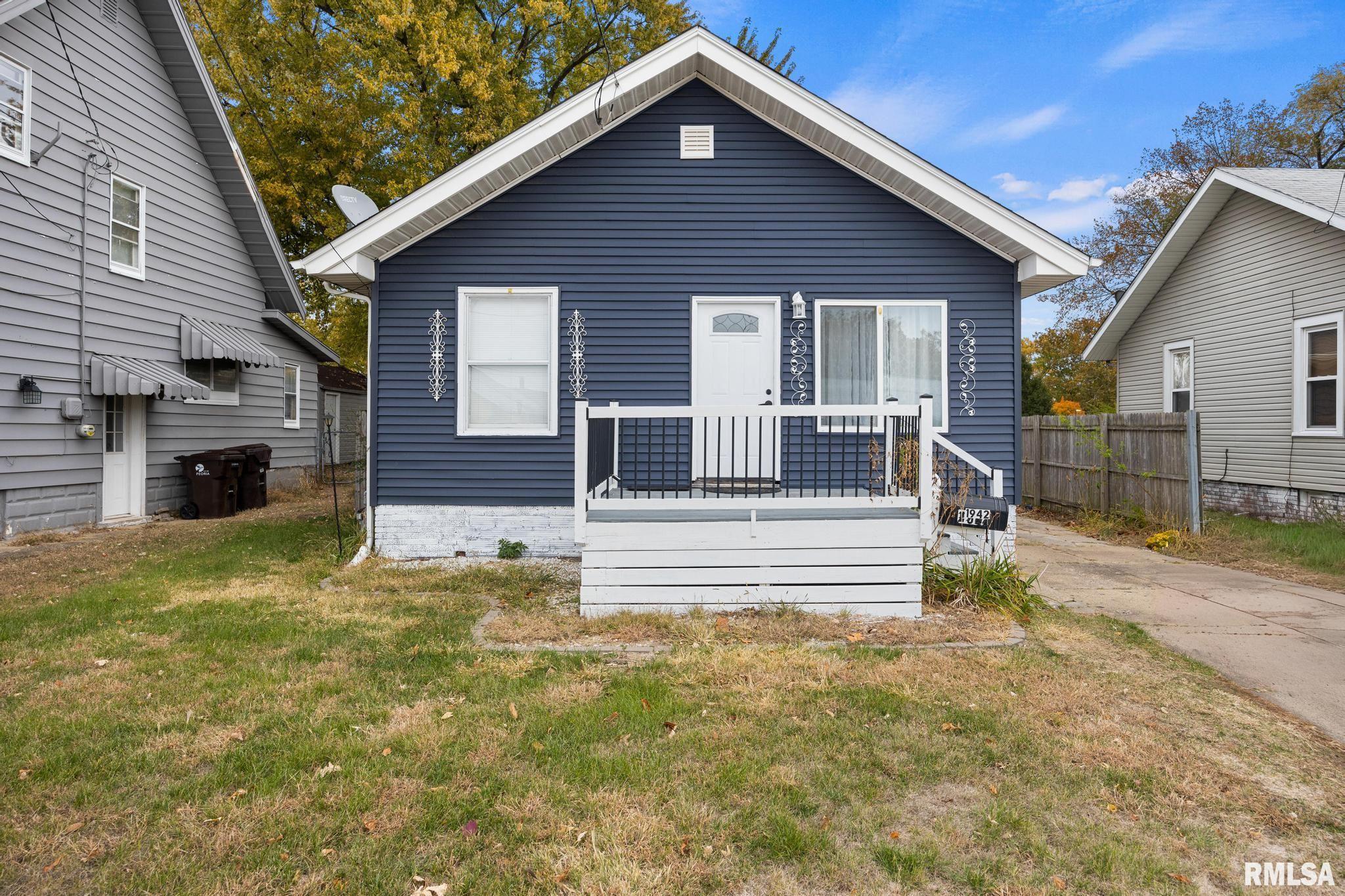 1942 N SHERIDAN Road Peoria IL