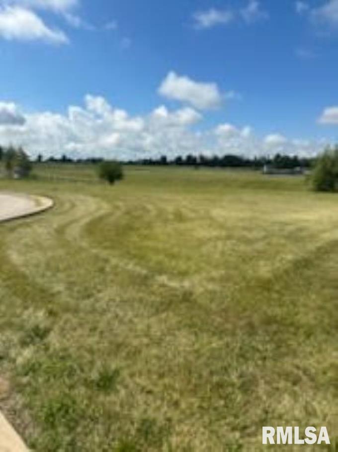 1046 LISTER Lane Eureka IL