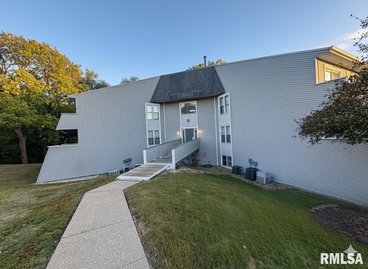 2626 W WILLOWLAKE Drive Peoria IL