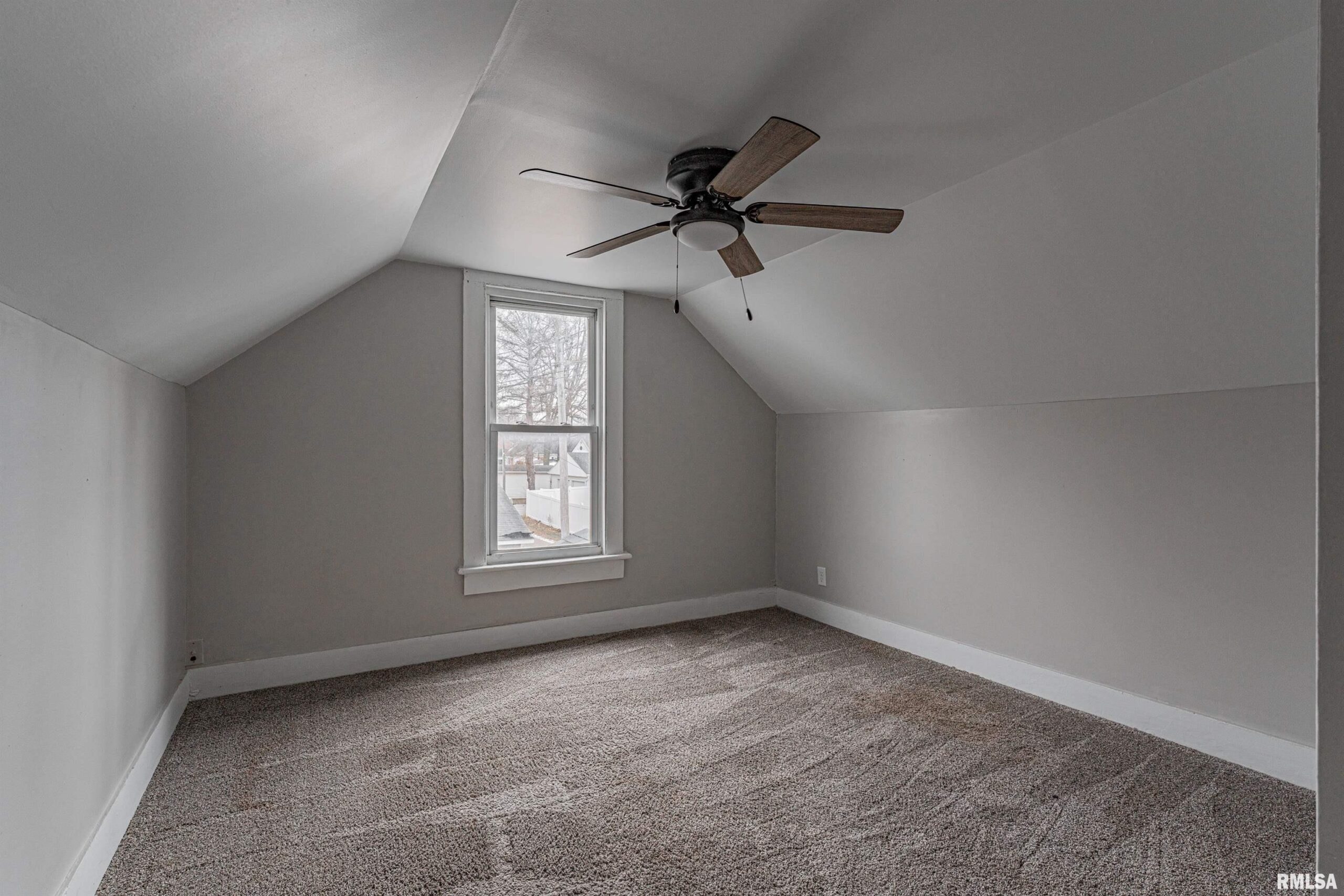 414 S MCLEAN Street Lincoln IL