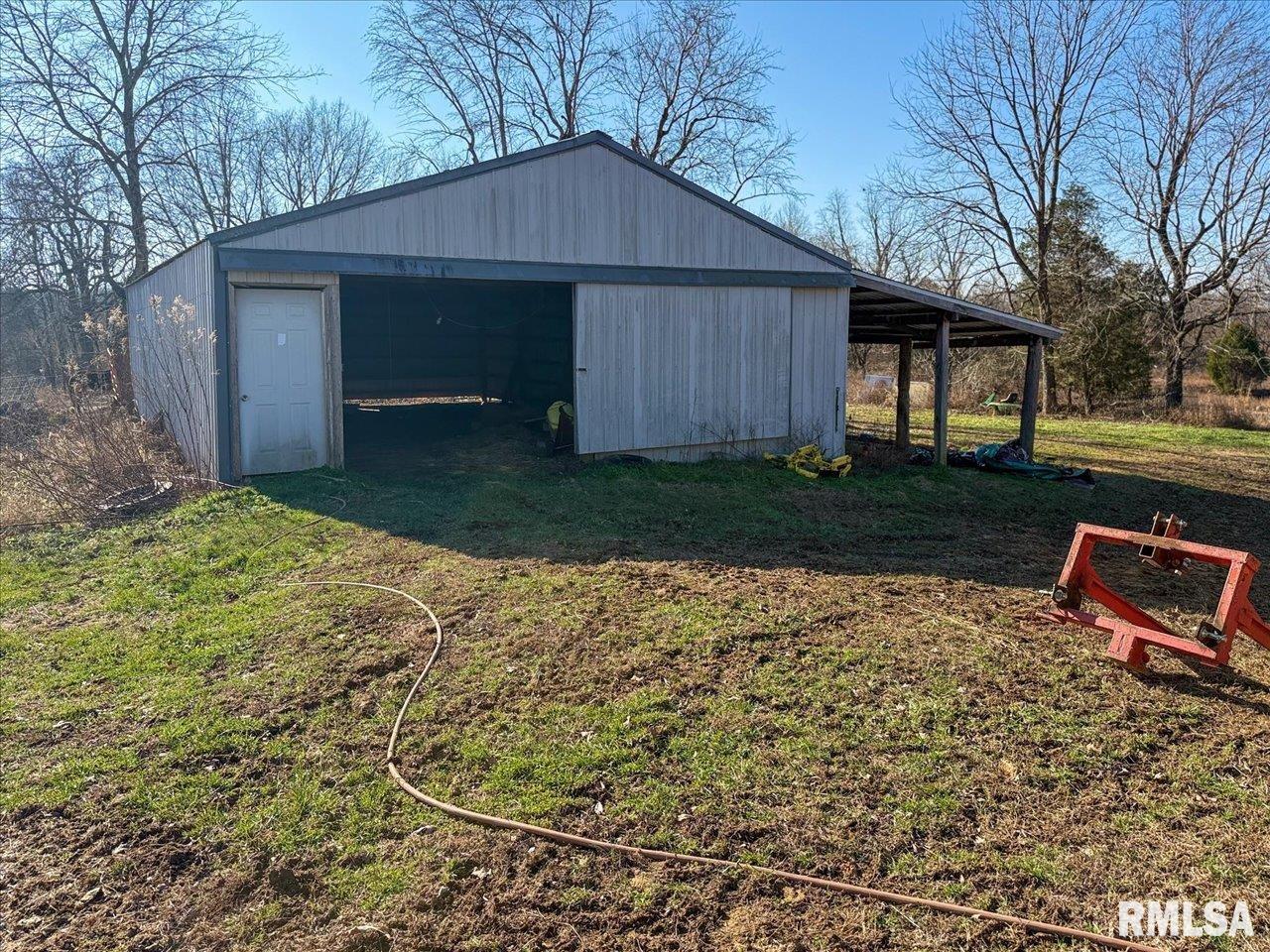 24 Fox Trott Lane Golconda IL