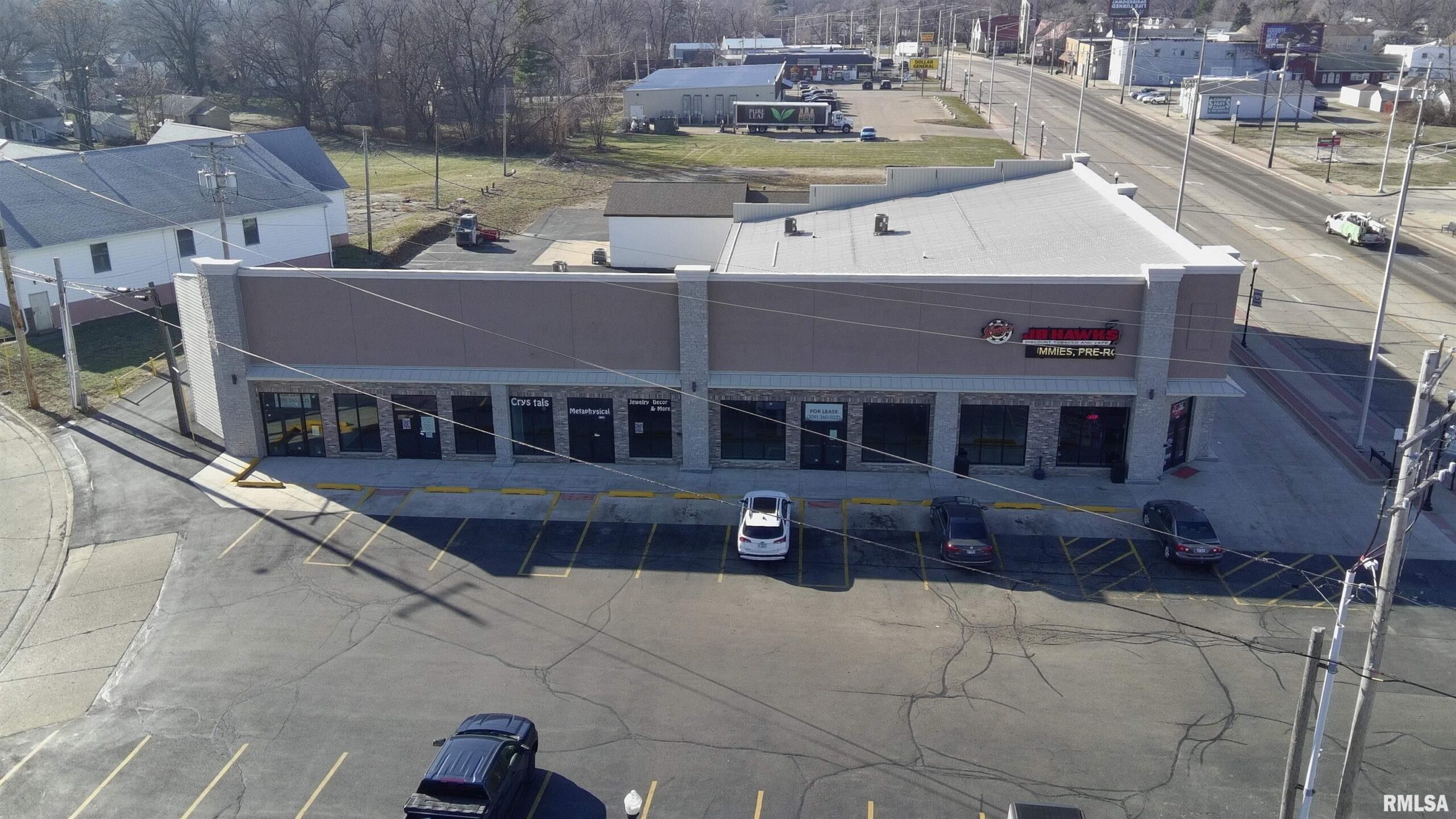 216 N MAIN Street Creve Coeur IL