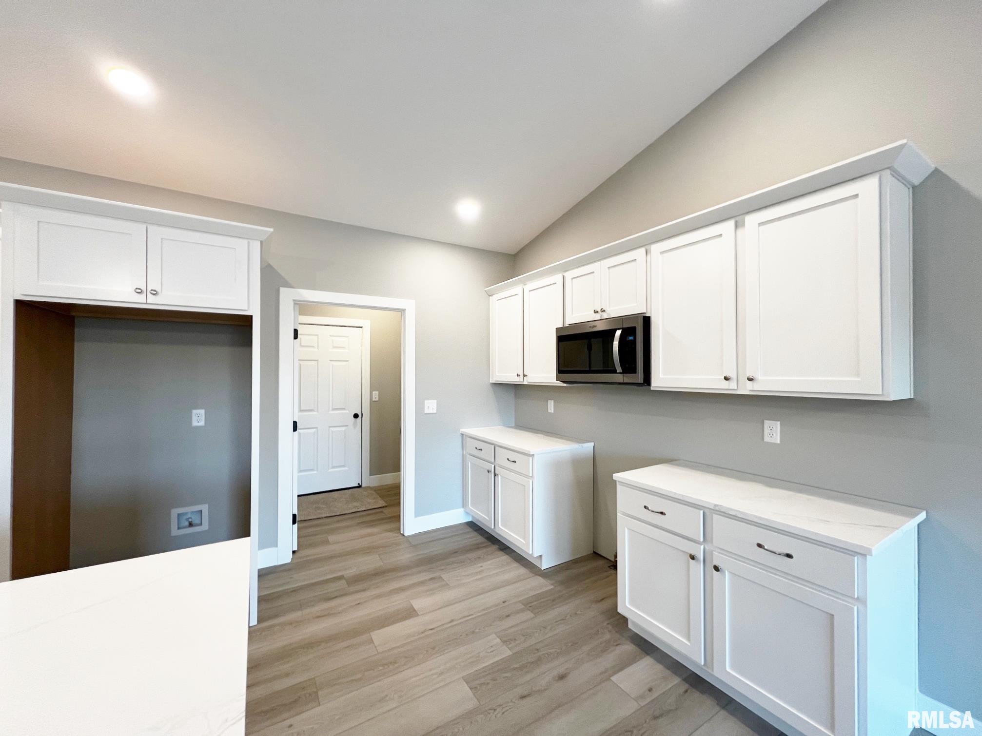 8802 N WESTPOINT Court Edwards IL