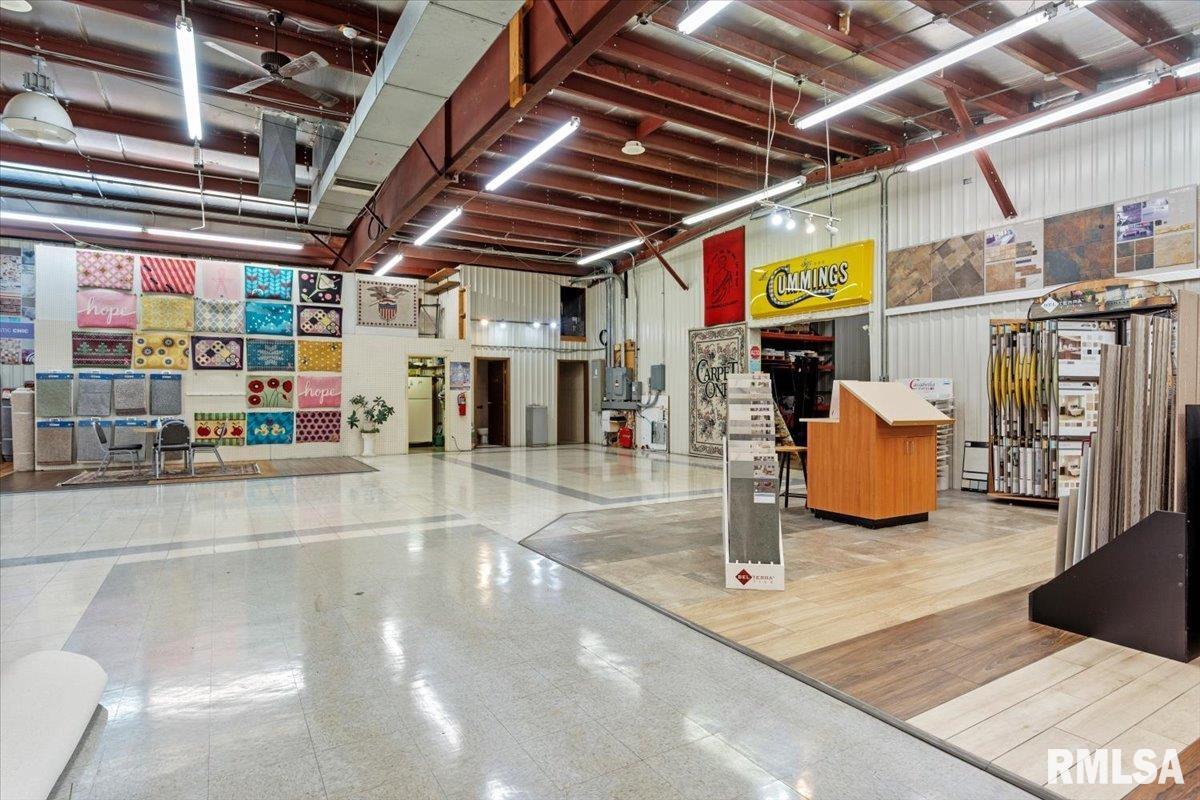 1805 S MACARTHUR Boulevard Springfield IL