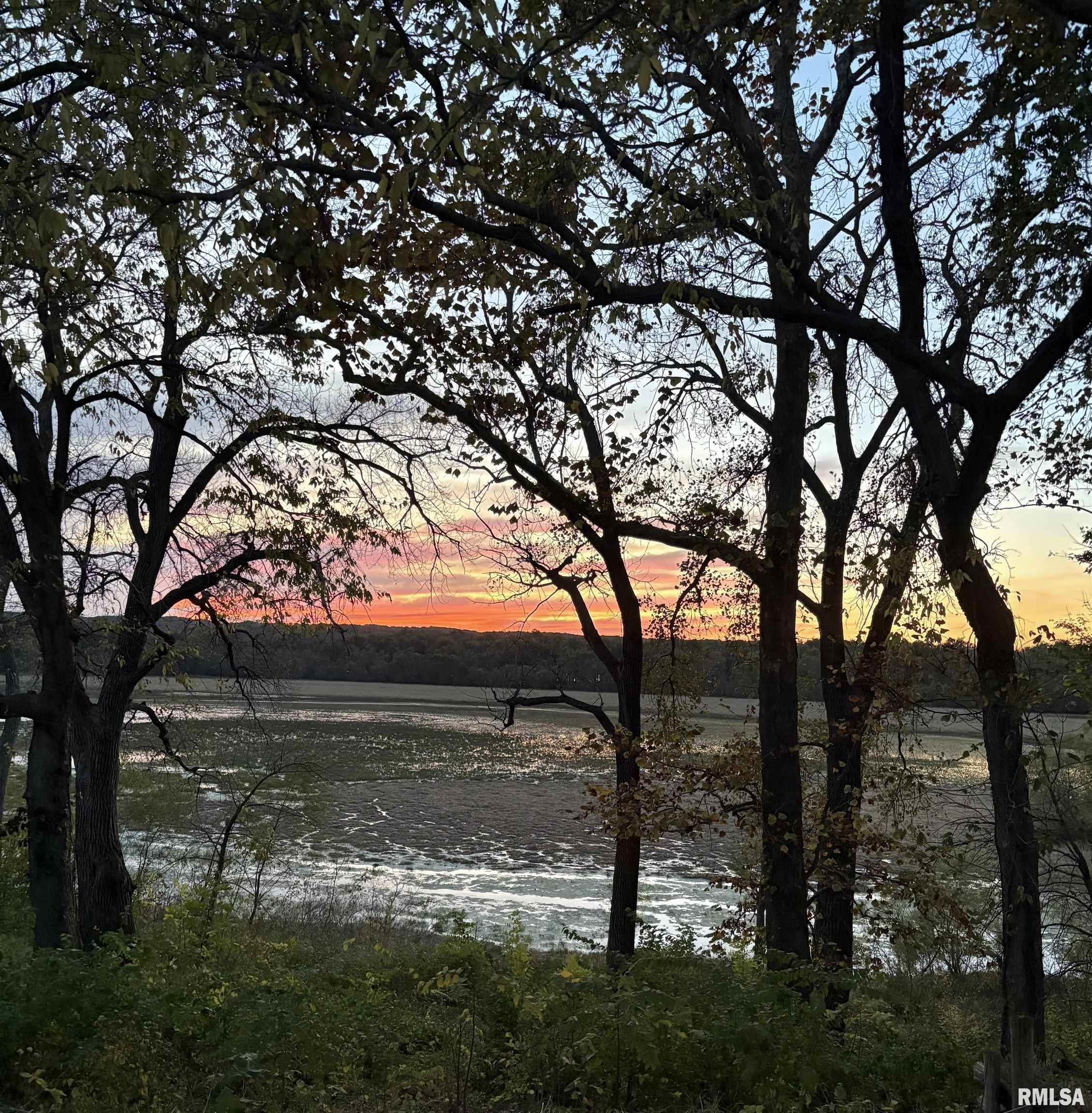 7 SYCAMORE BAY Road Lacon IL