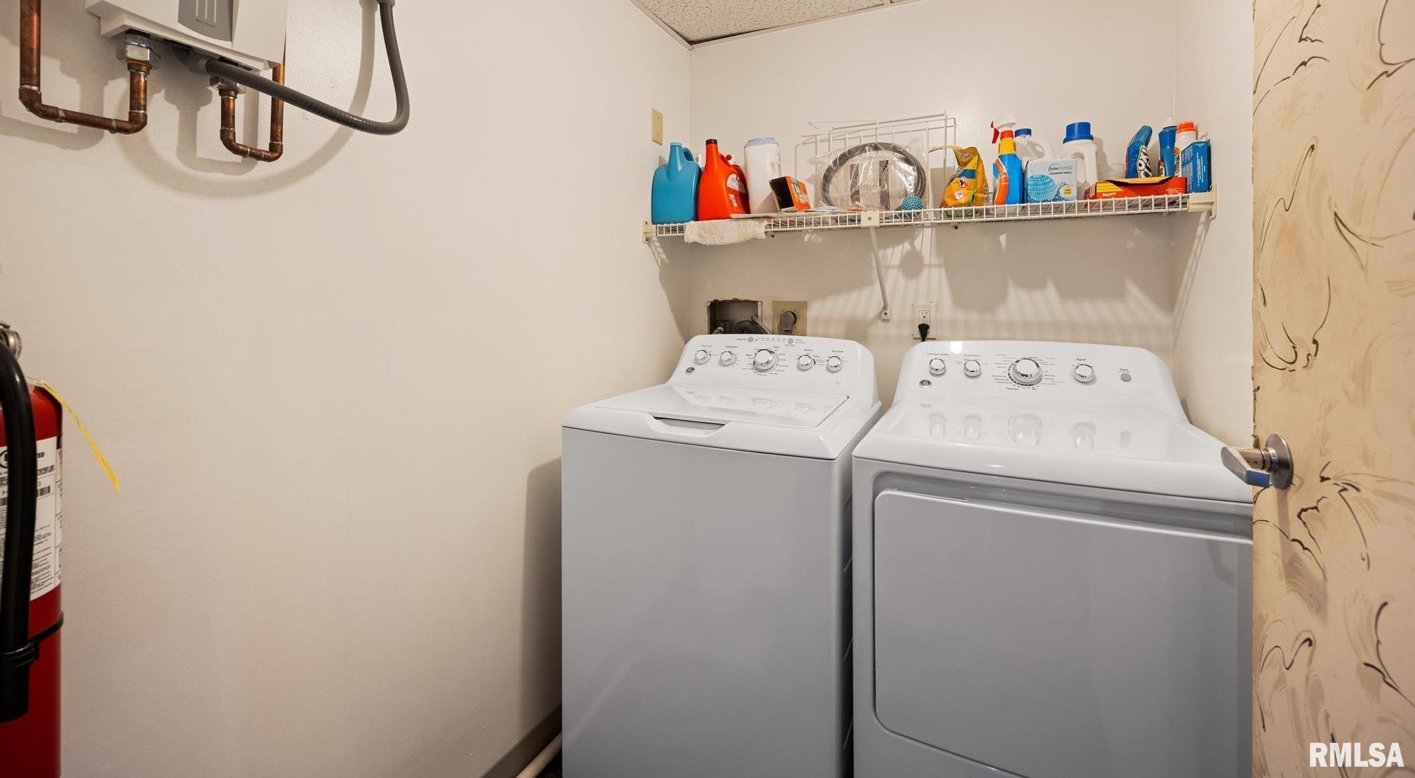 123 SW JEFFERSON Avenue Peoria IL