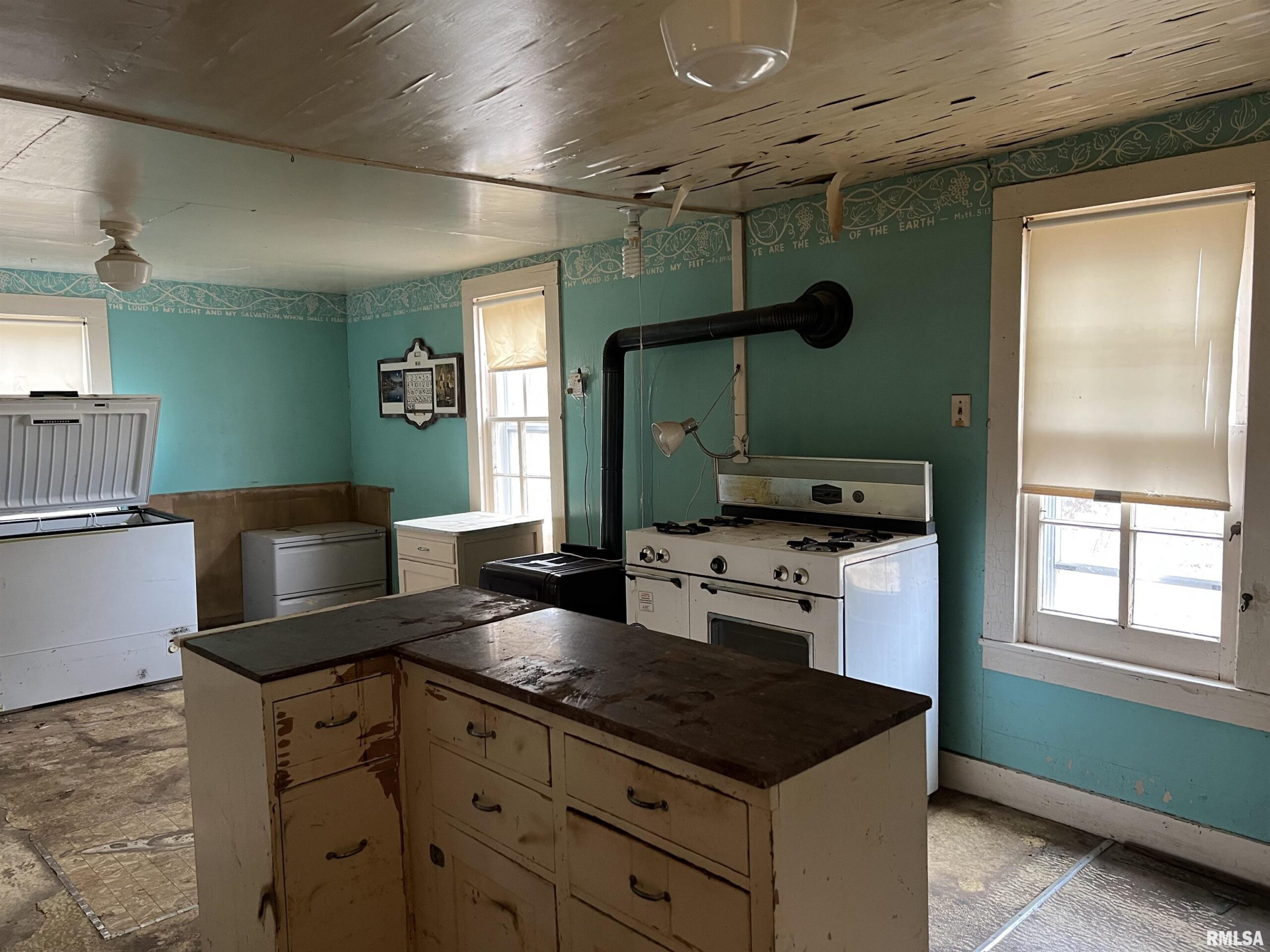 813 Goltra Avenue Jacksonville IL