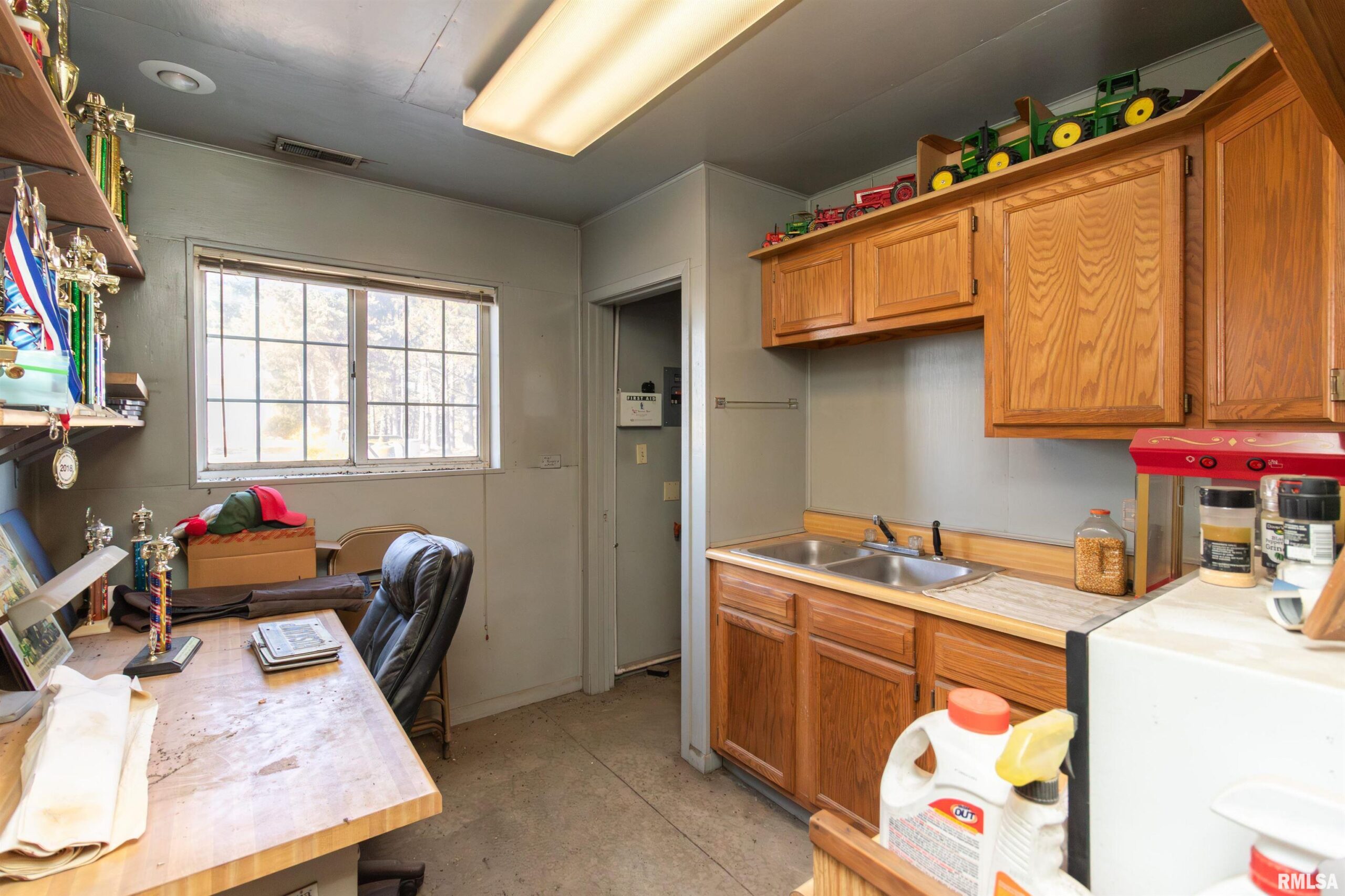 29126 CR 2100 N Forest City IL