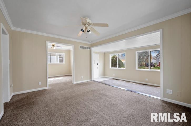 2212 N ELLIS Street Peoria IL