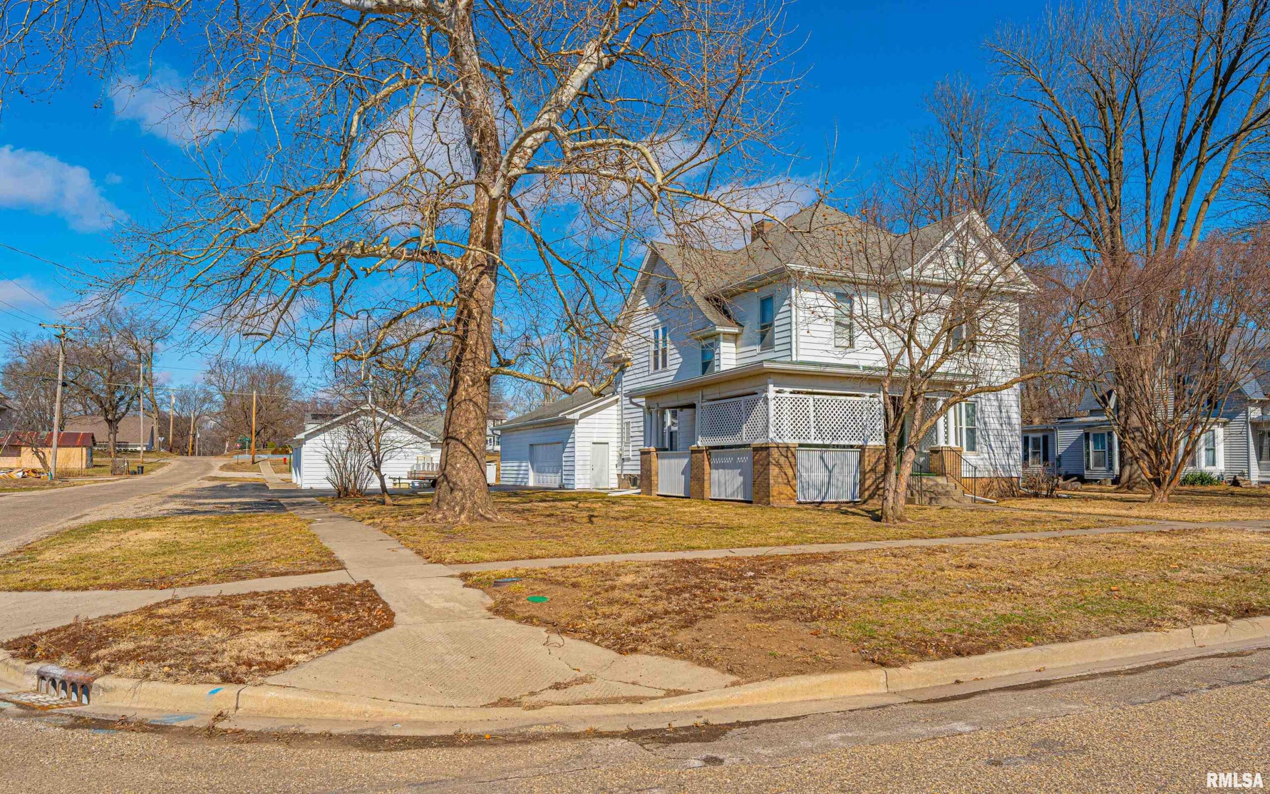 504 E PINE Street Mason City IL