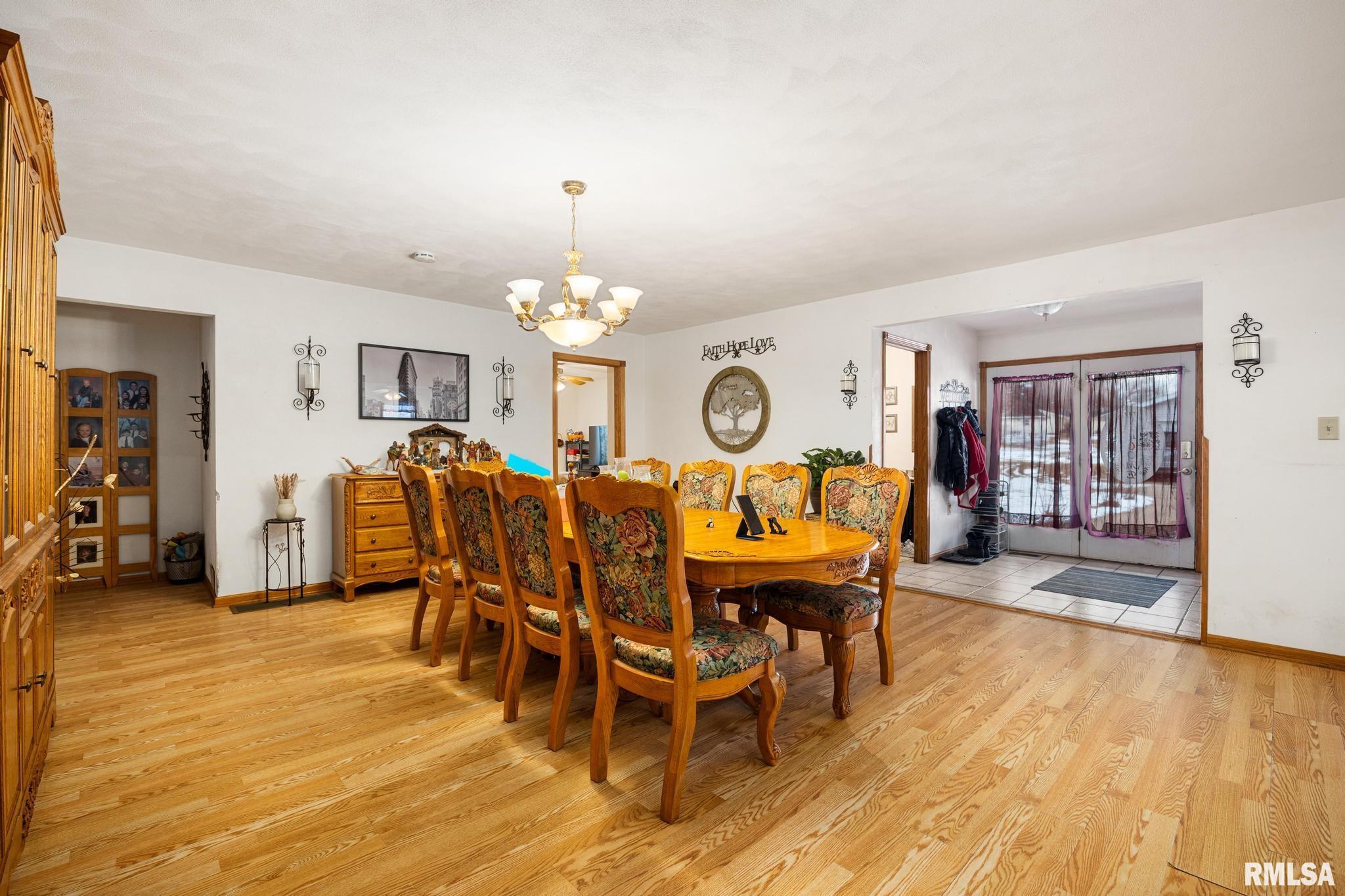 13931 2ND Street Pekin IL