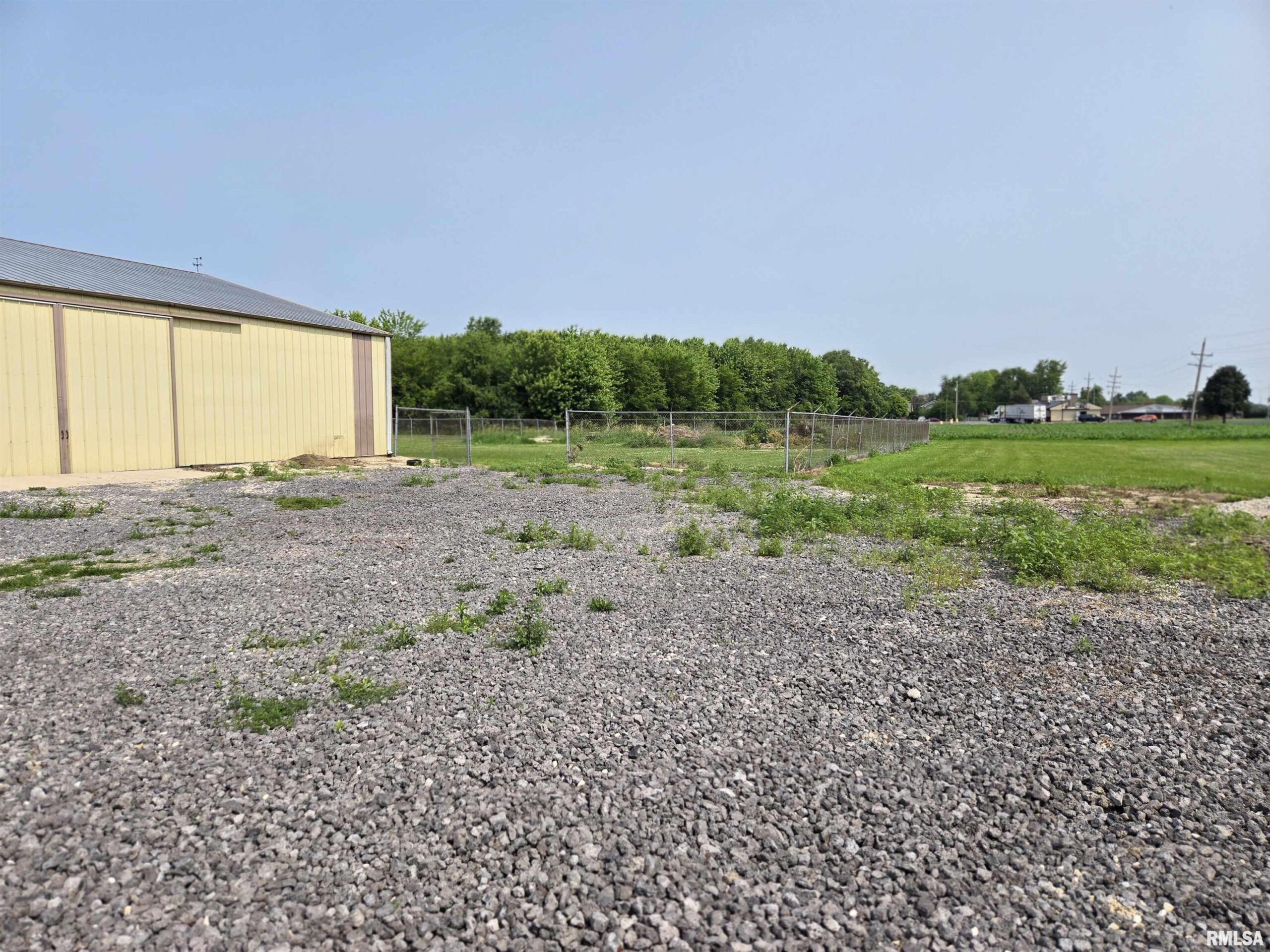 1595 E WALNUT Street Canton IL