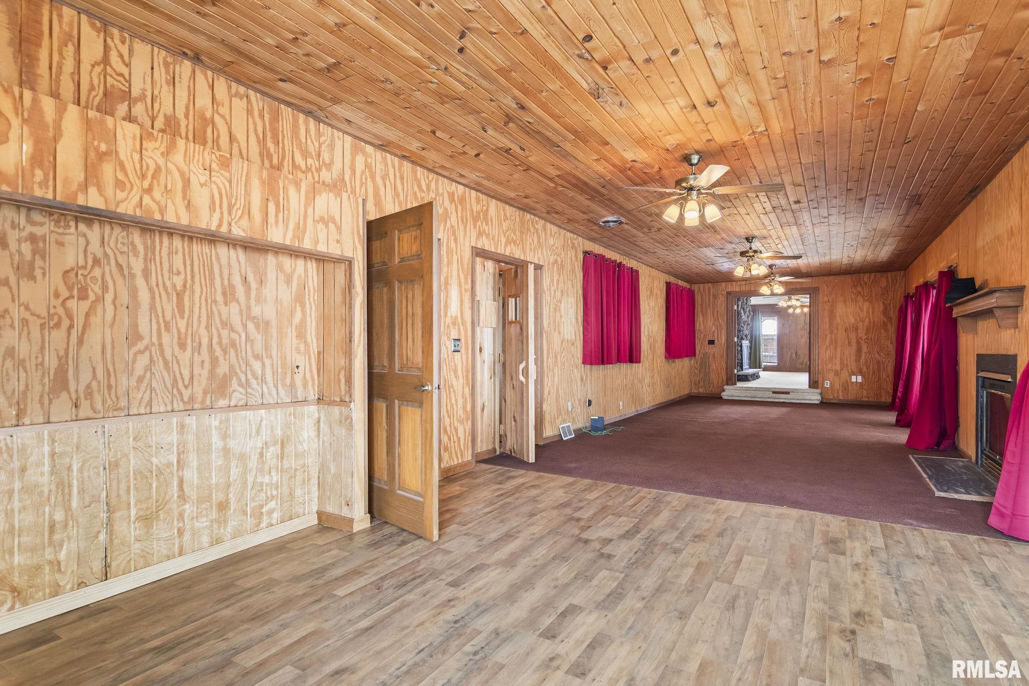 509 WINGATE Drive Sherman IL