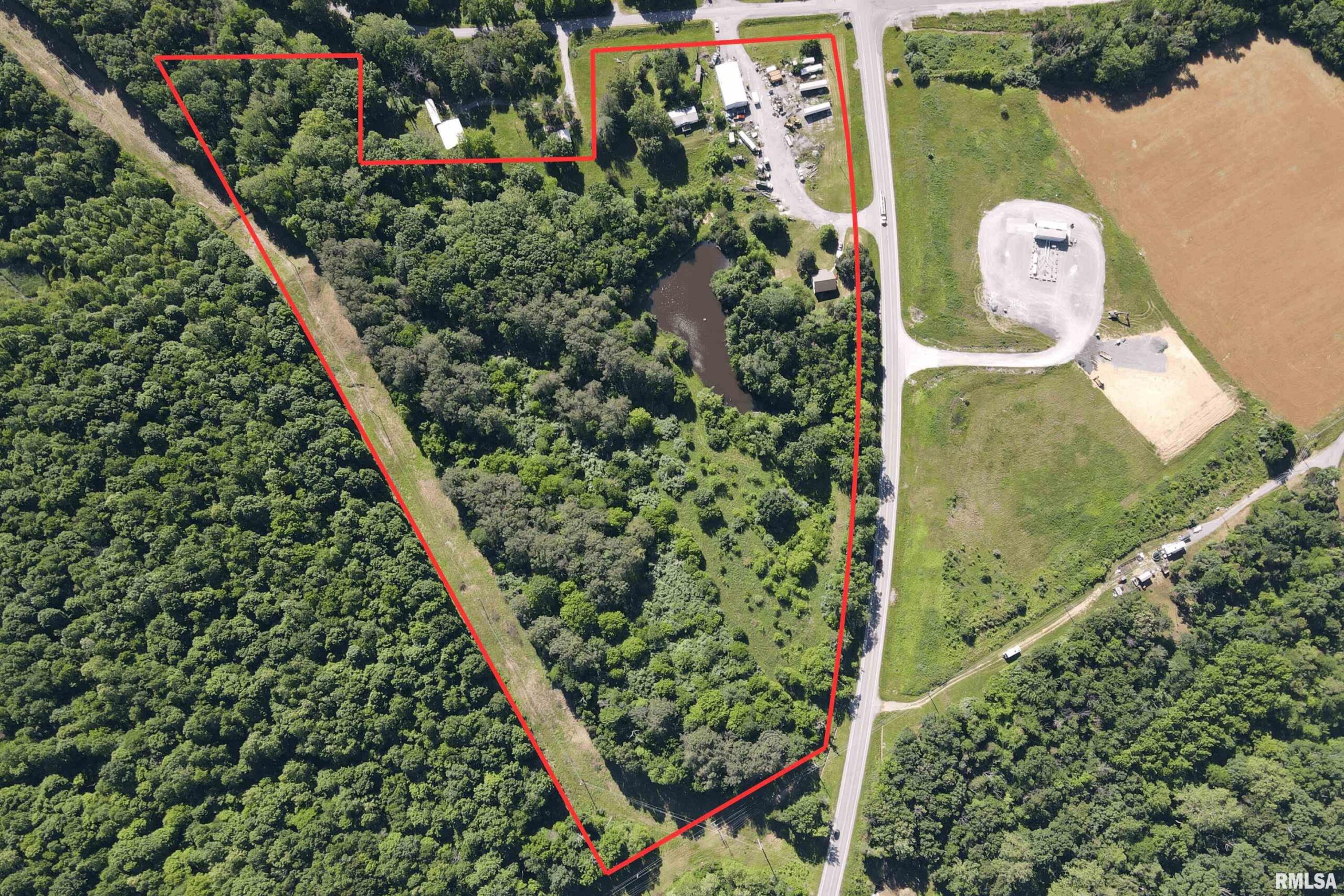 1921 GRANGE HALL Road Marion IL