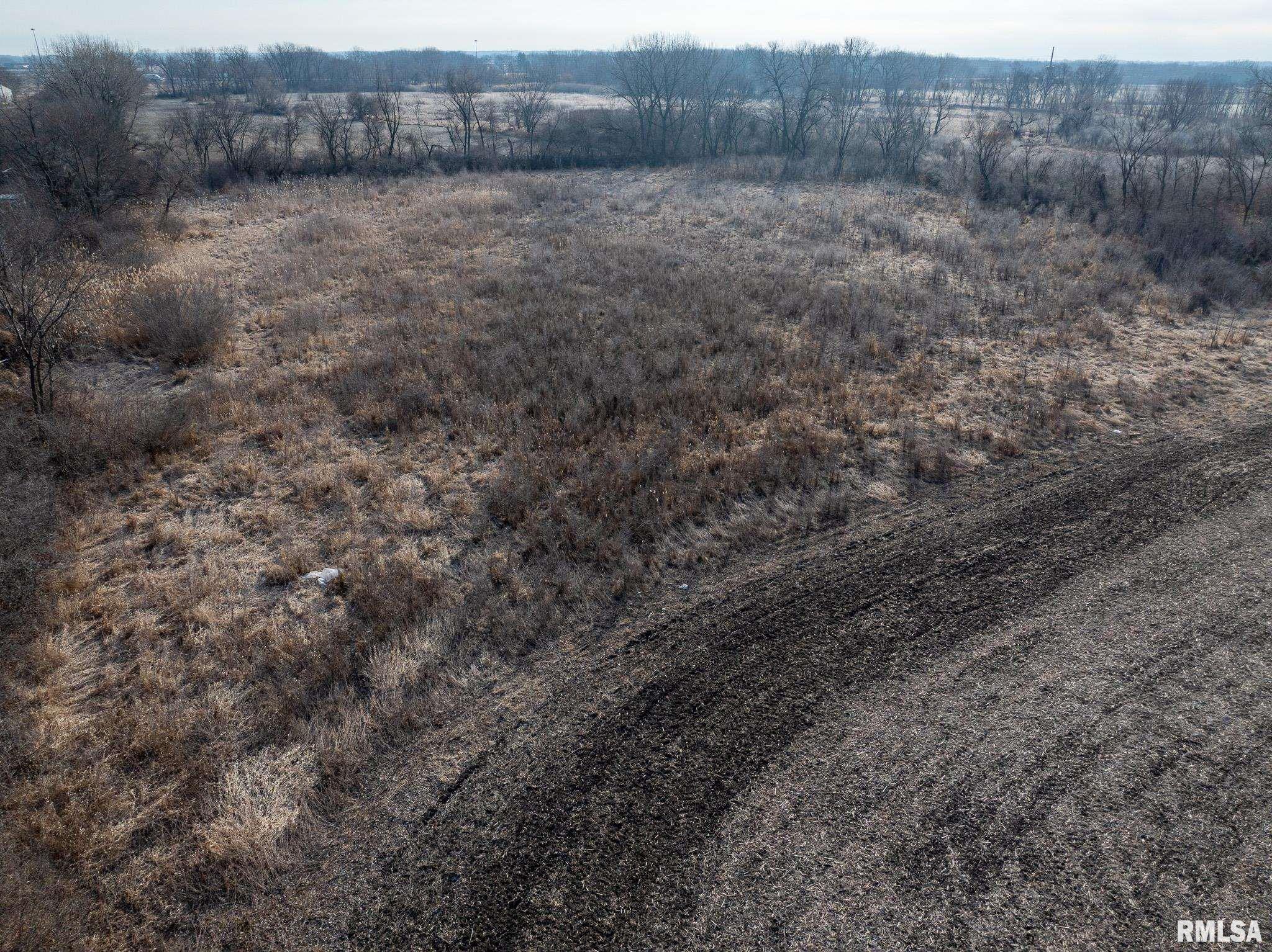 18806 N 12TH Avenue East Moline IL