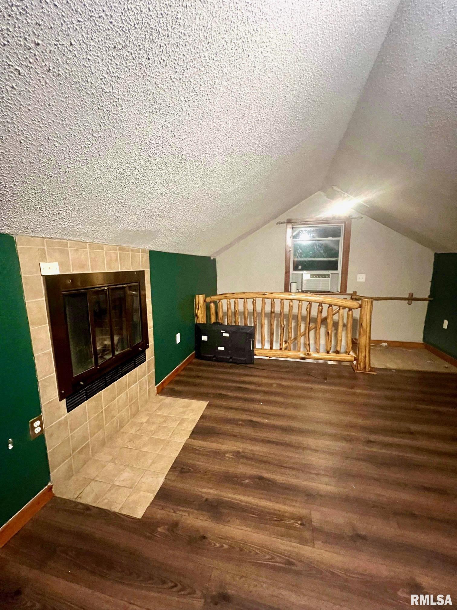 2006 CEDAR Street Jacksonville IL