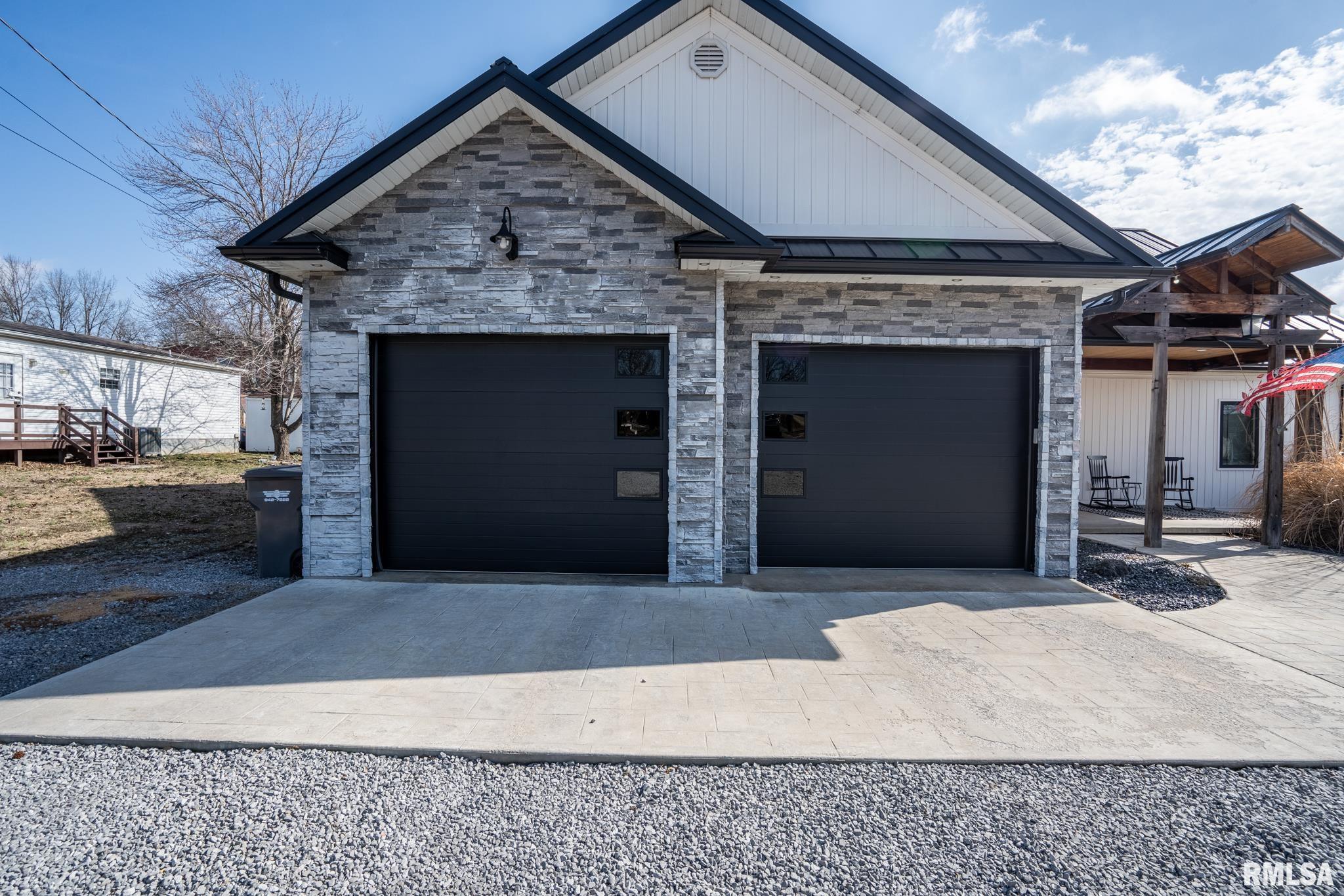 1108 MAIN Street Carterville IL