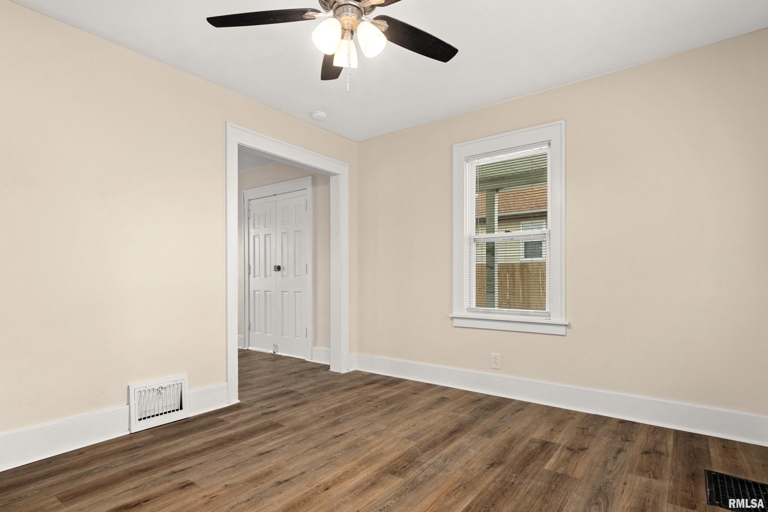 400 E VIRGINIA Avenue Peoria IL