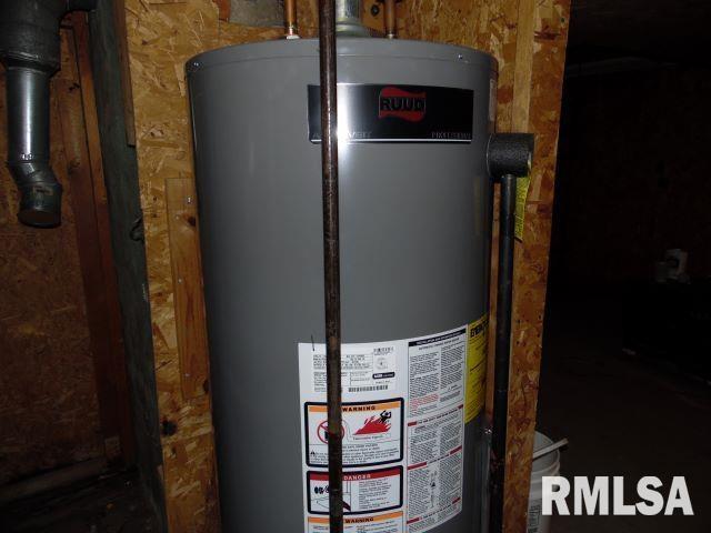 355 W WALNUT Street Canton IL