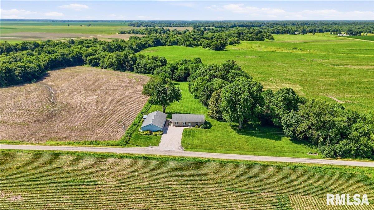 14201 WILLIAMSON Road Virden IL