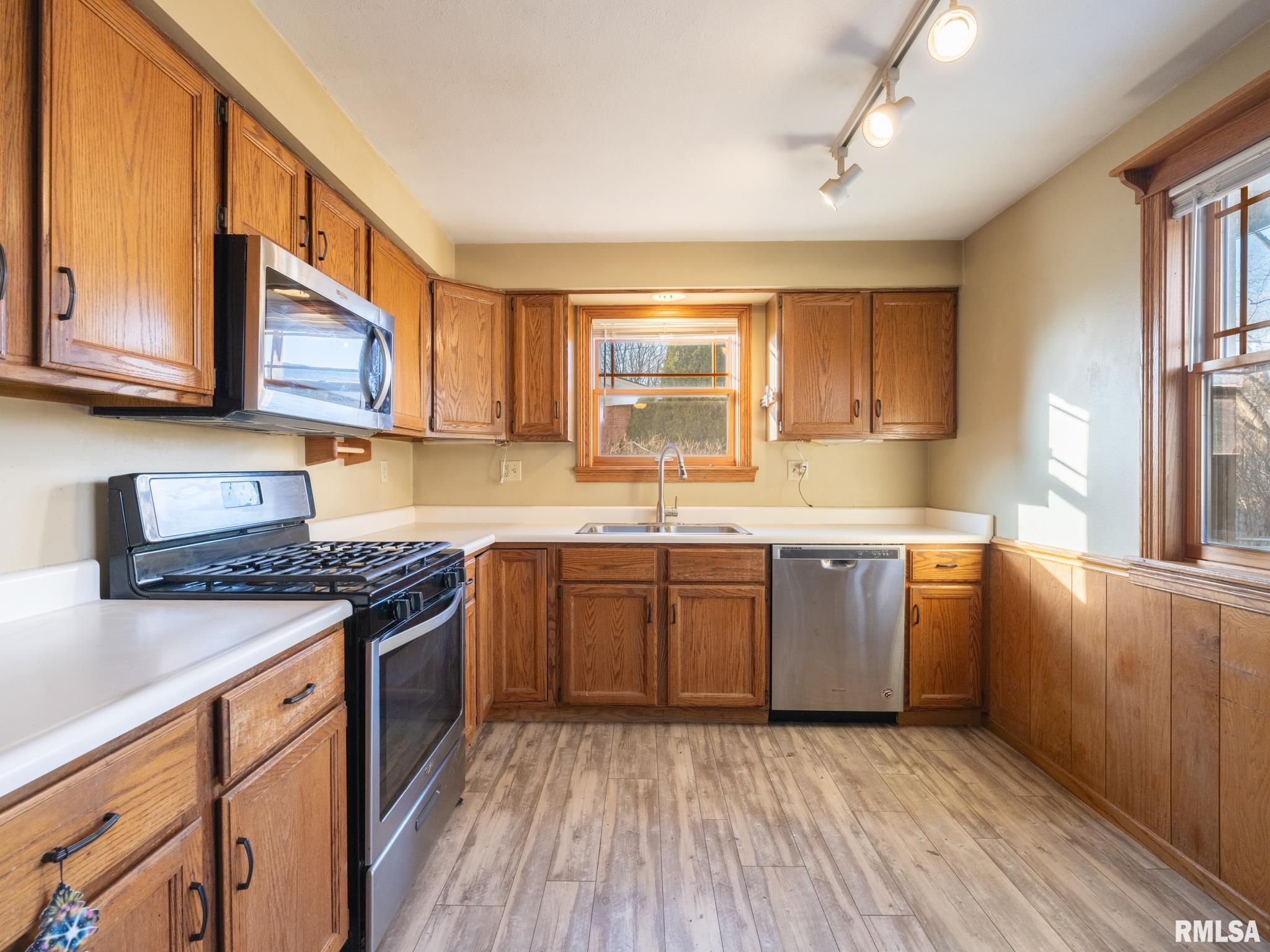 1417 W BRENTWOOD Drive Dunlap IL