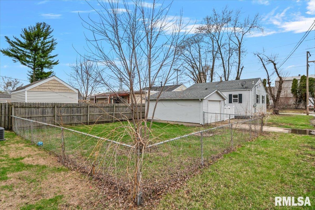 1050 N 19TH Street Springfield IL