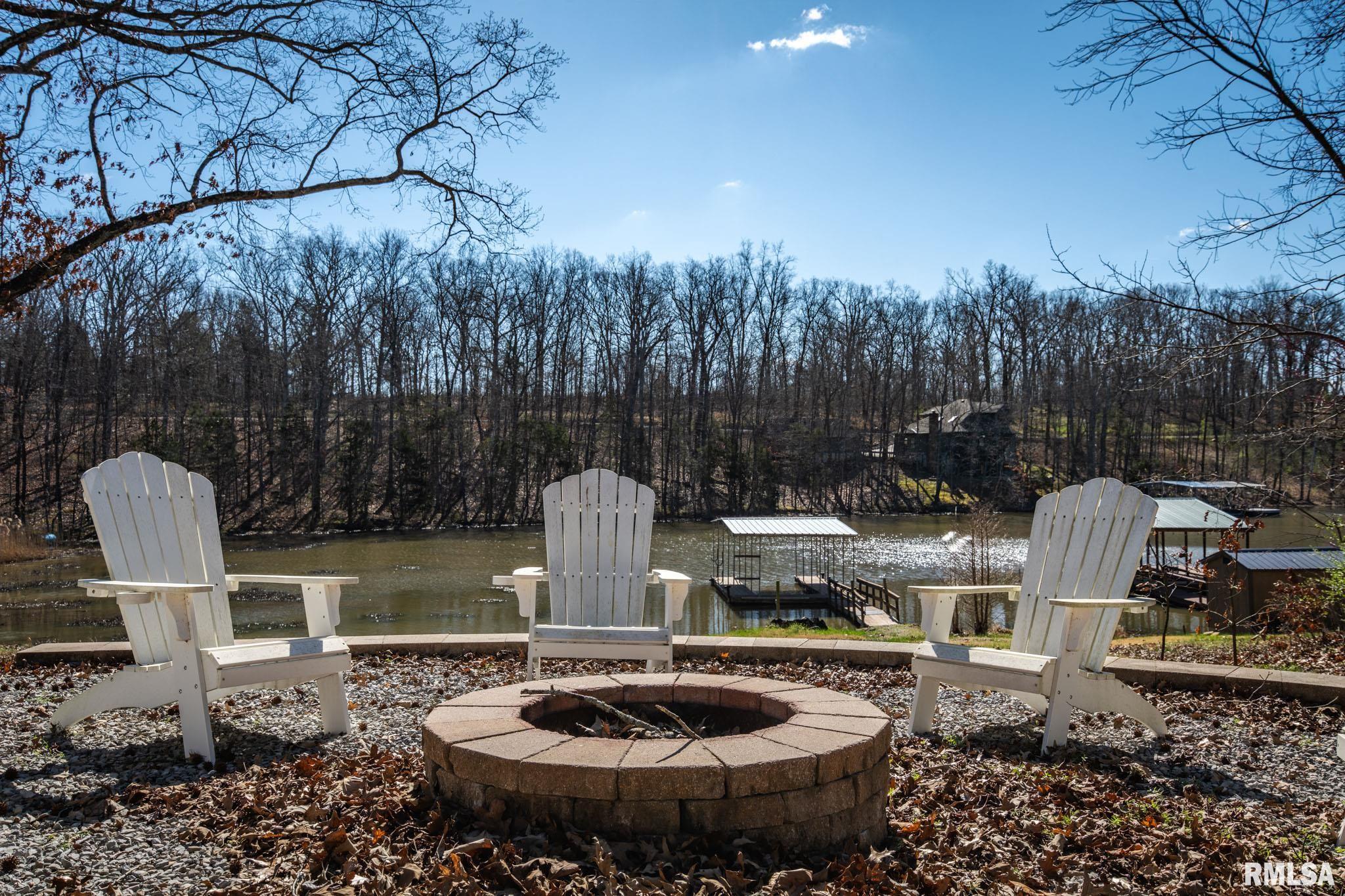 3060 Egyptian Hills Drive Creal Springs IL