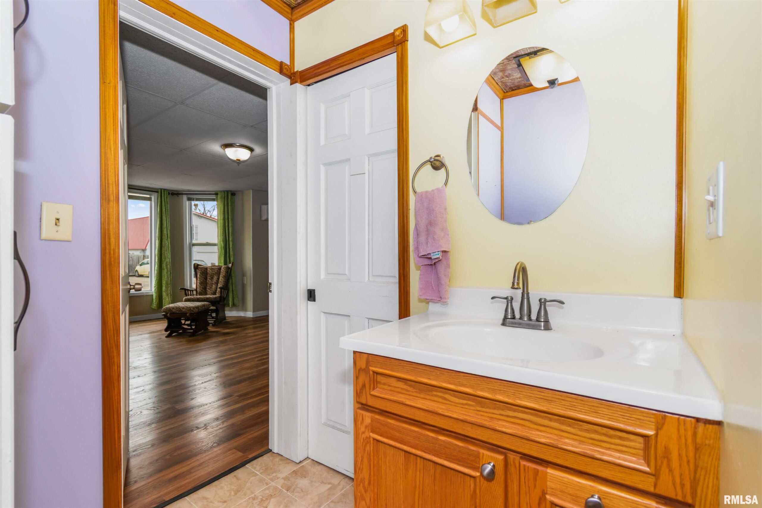 102 S EASTERN Avenue Minier IL