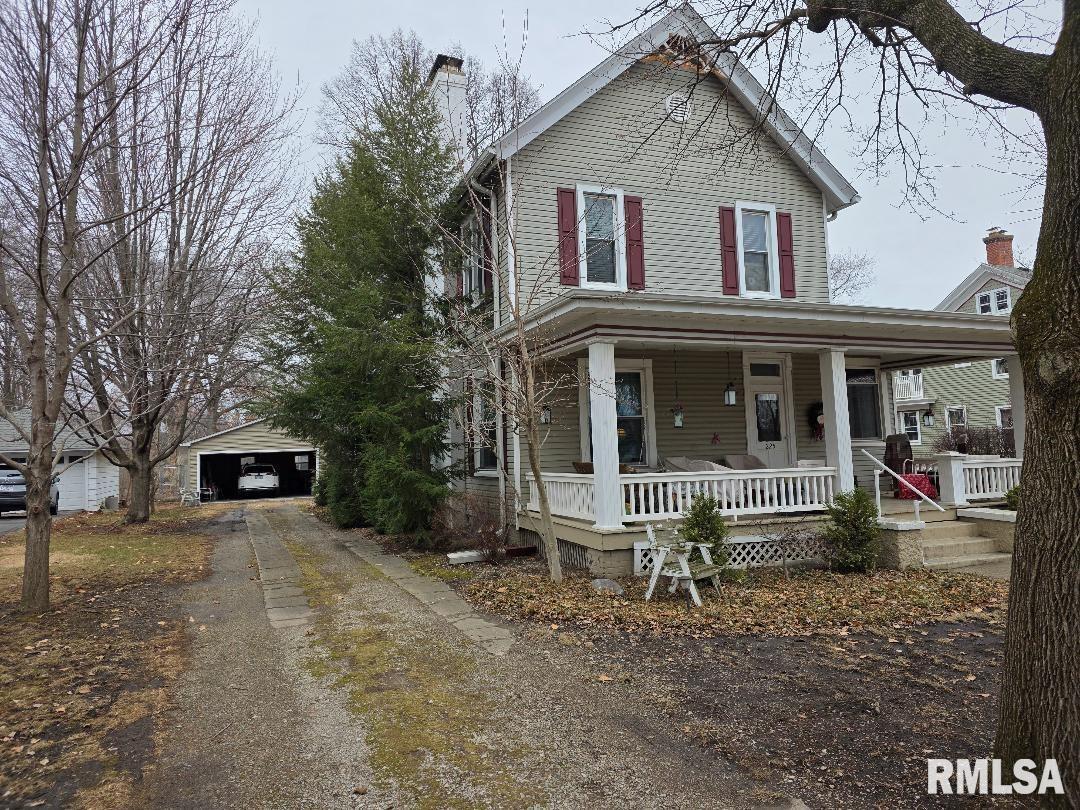 225 E Harpole Street Williamsville IL