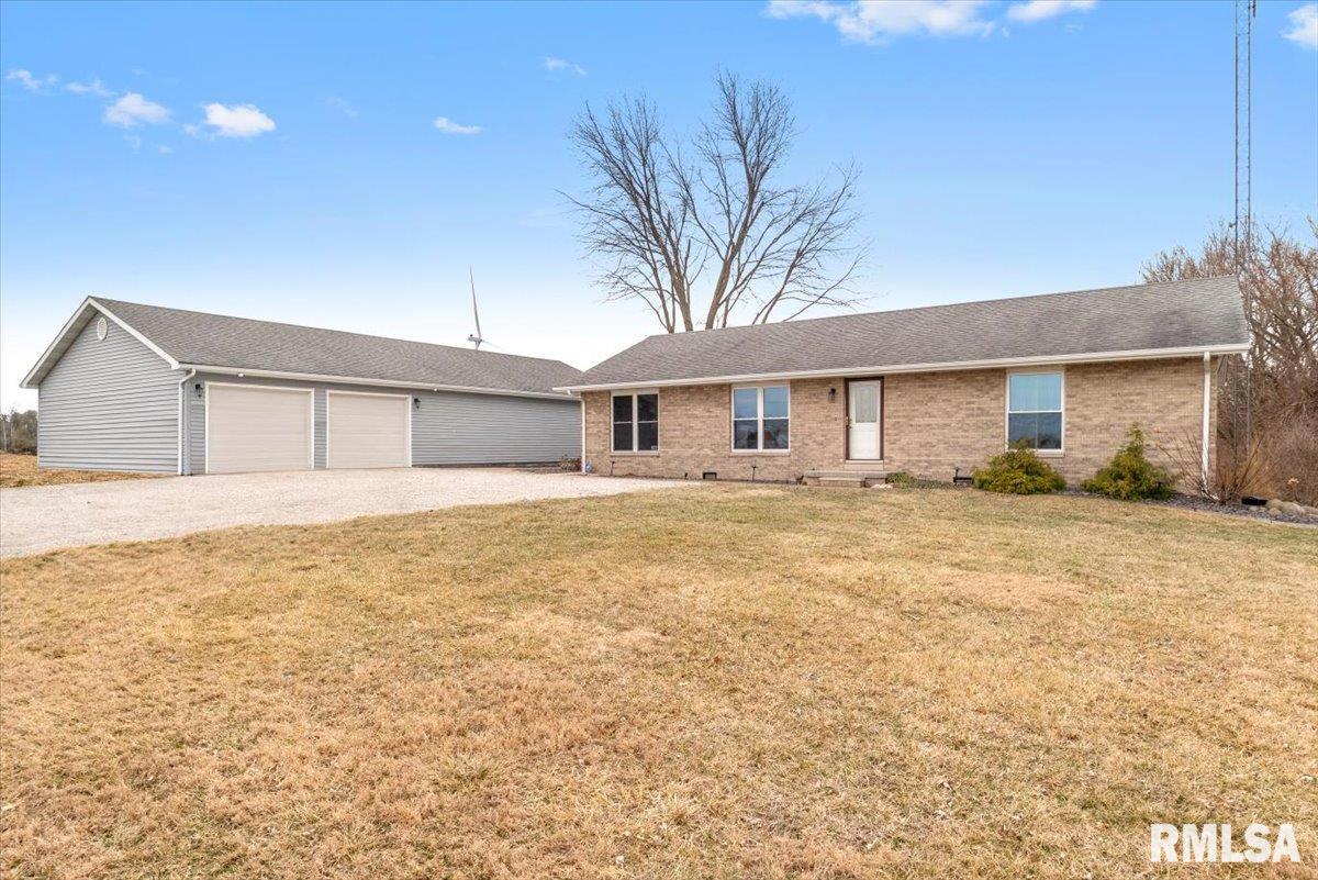 14201 WILLIAMSON Road Virden IL