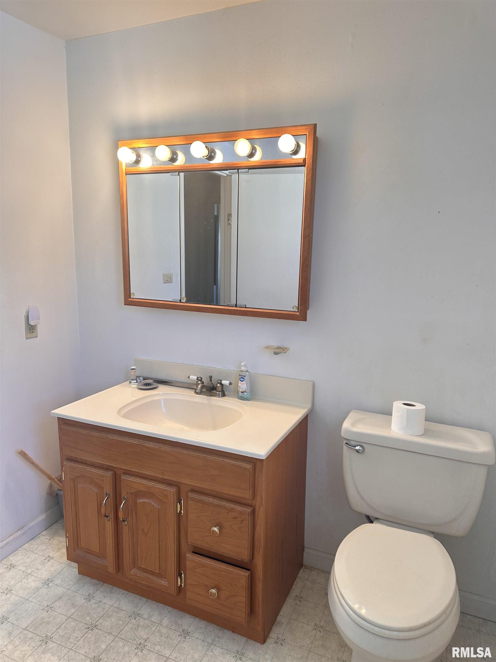 115 EAST Avenue Anna IL