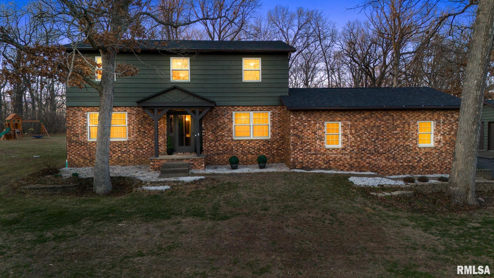 603 E SWORDS Drive Edelstein IL