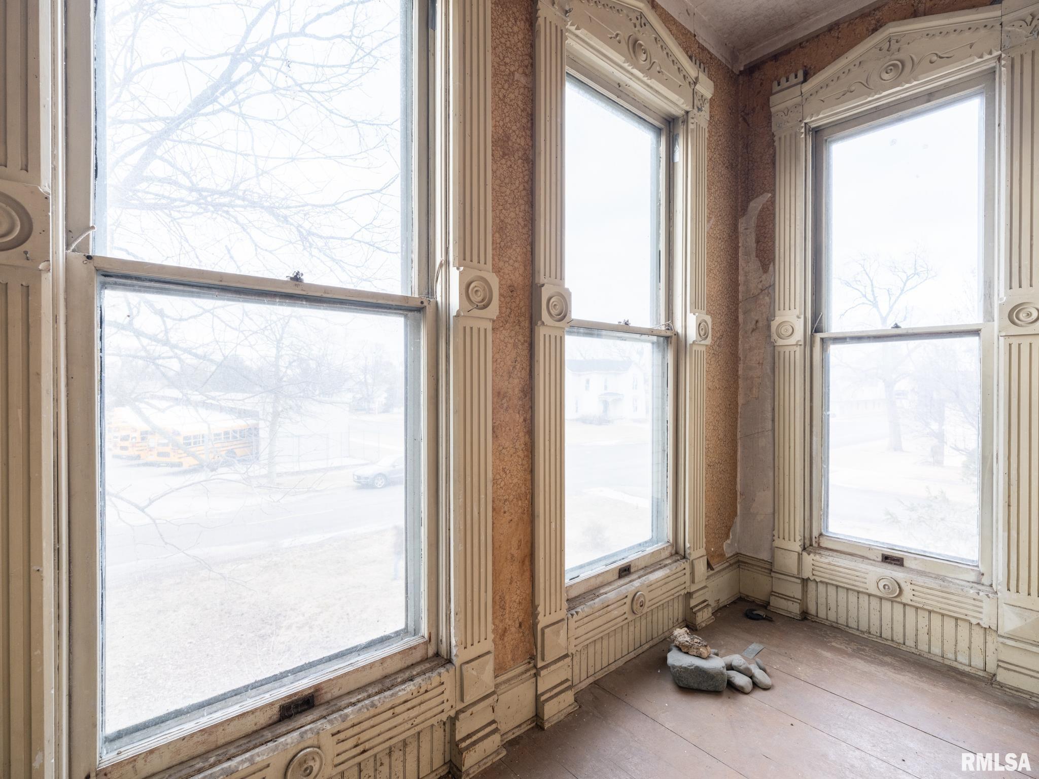 113 N 3RD Street Dunlap IL