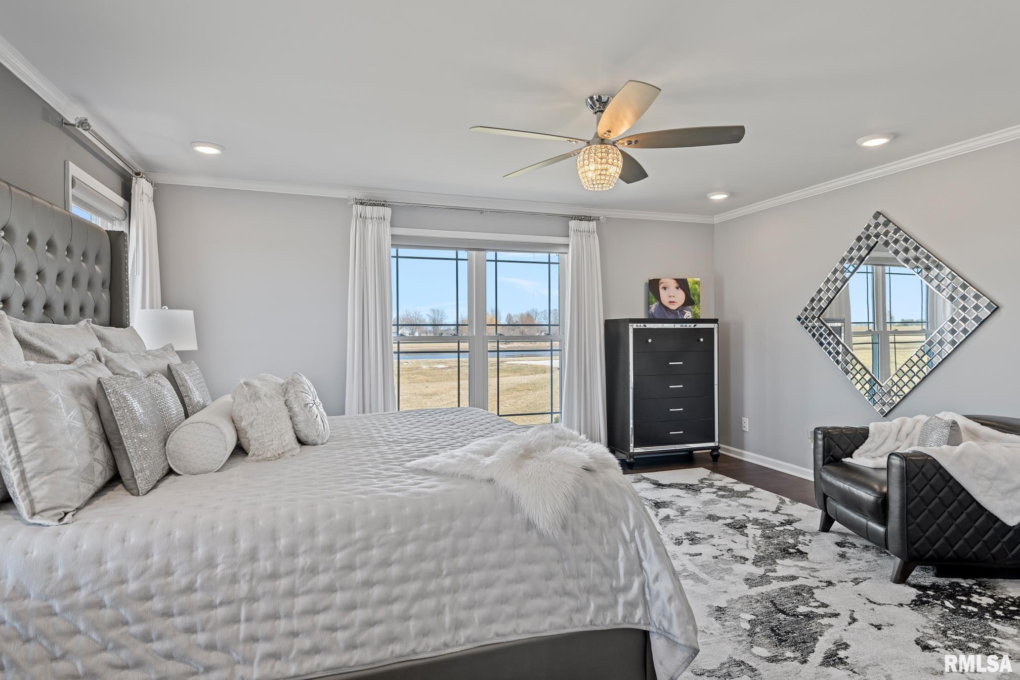 15 Trussell Road Jacksonville IL