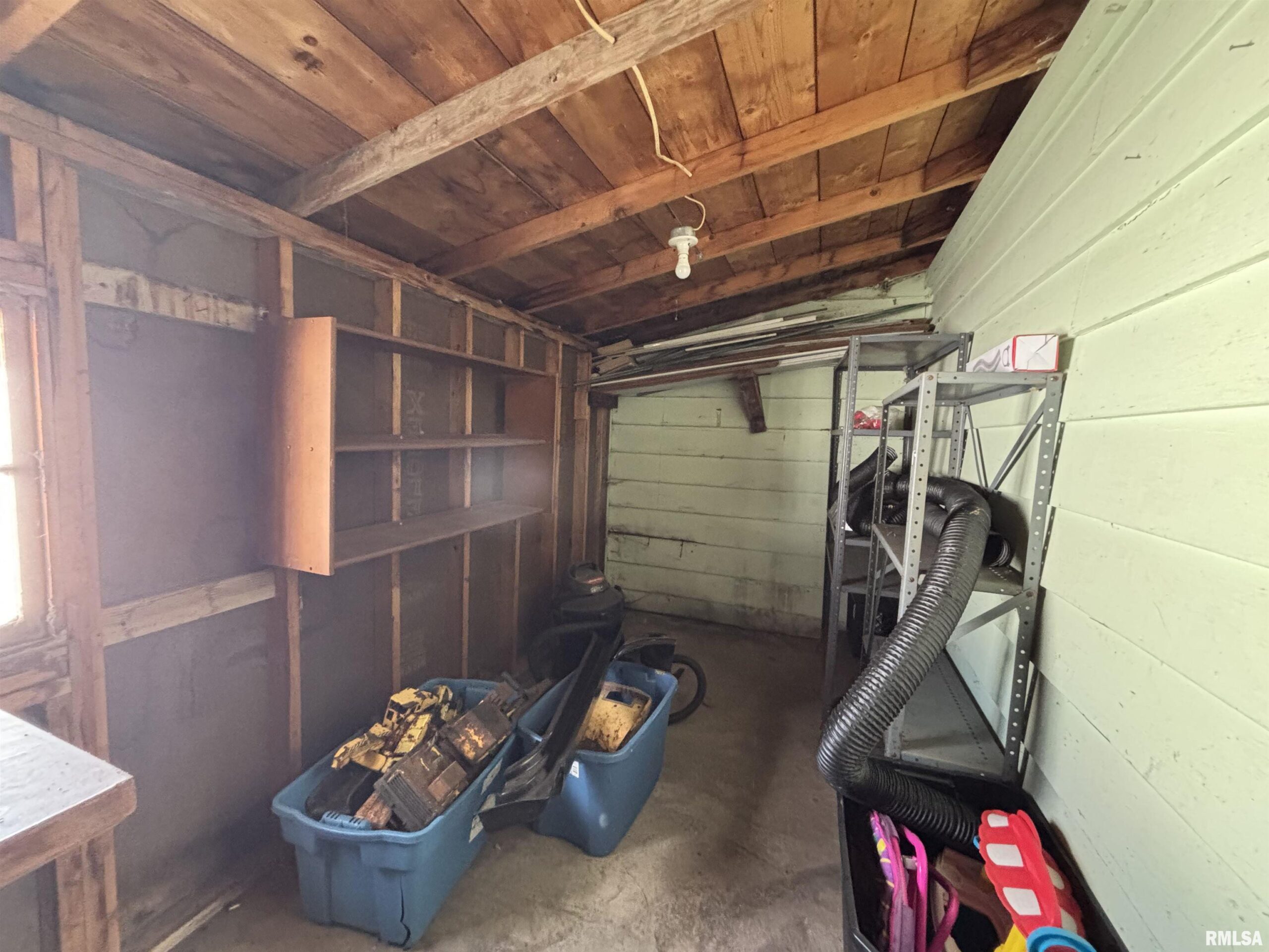 405 S Gillett Street Elkhart IL