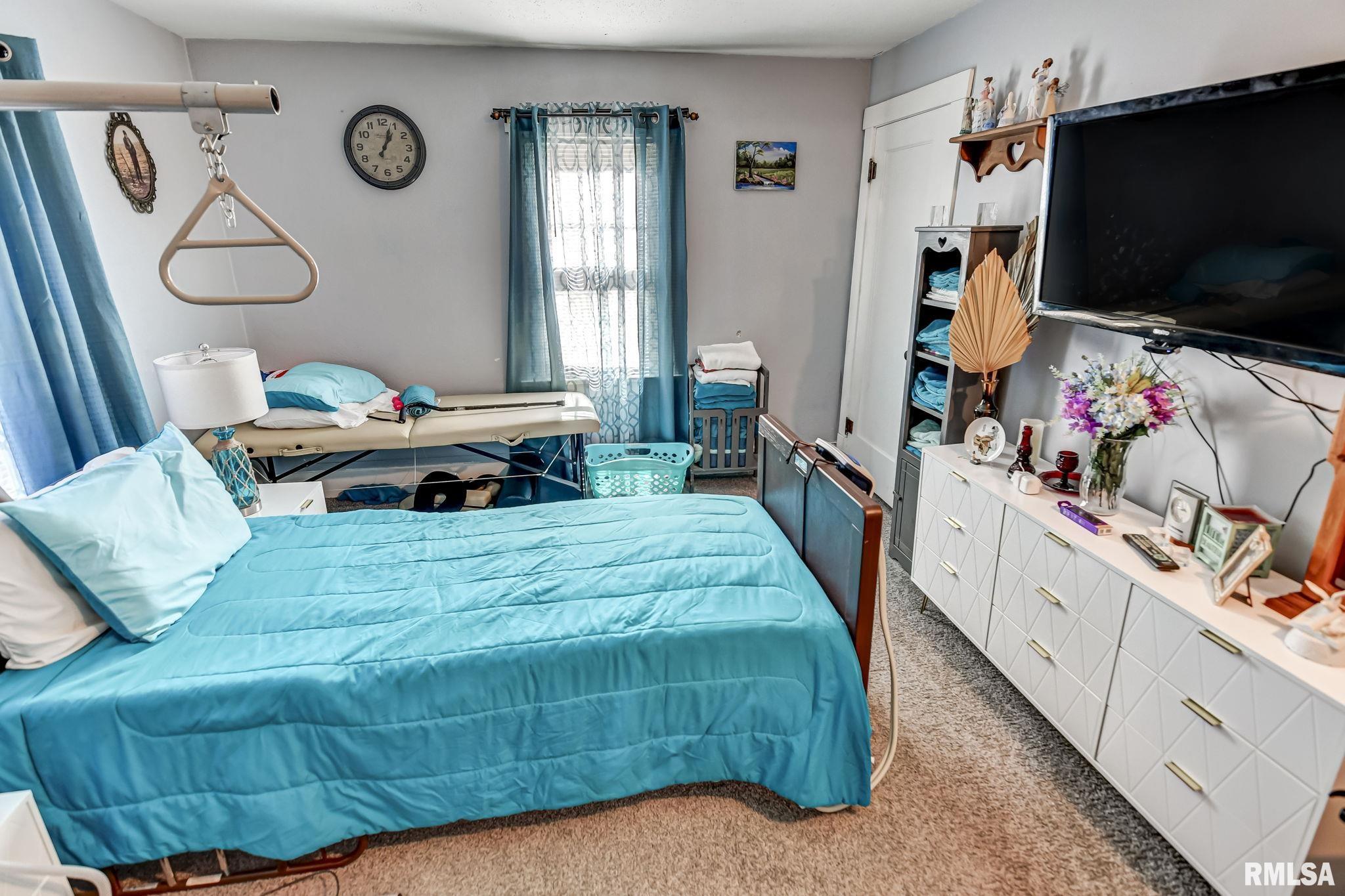 316 N PUTNAM Street Moweaqua IL