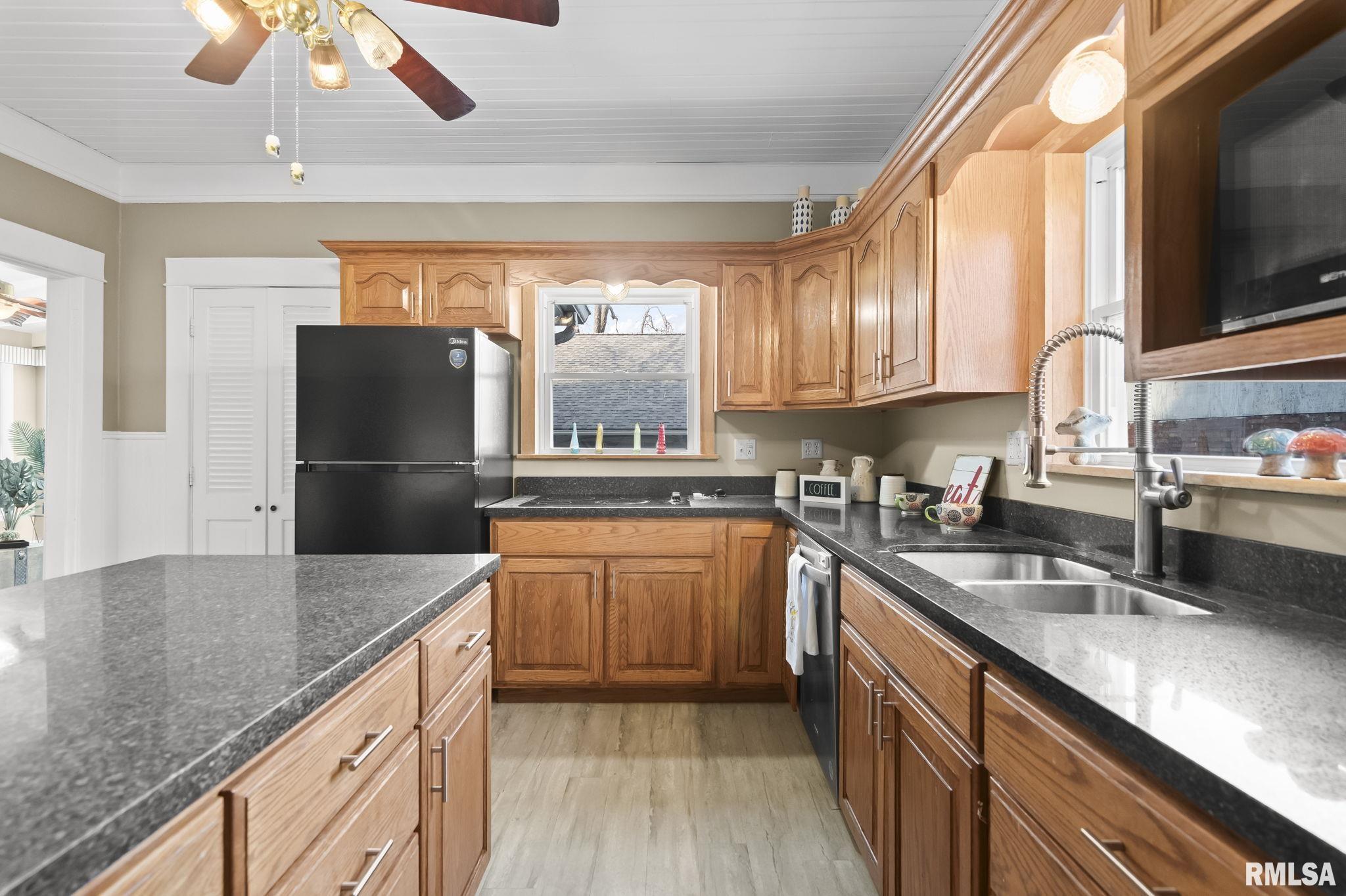 1014 W COLLEGE Avenue Jacksonville IL