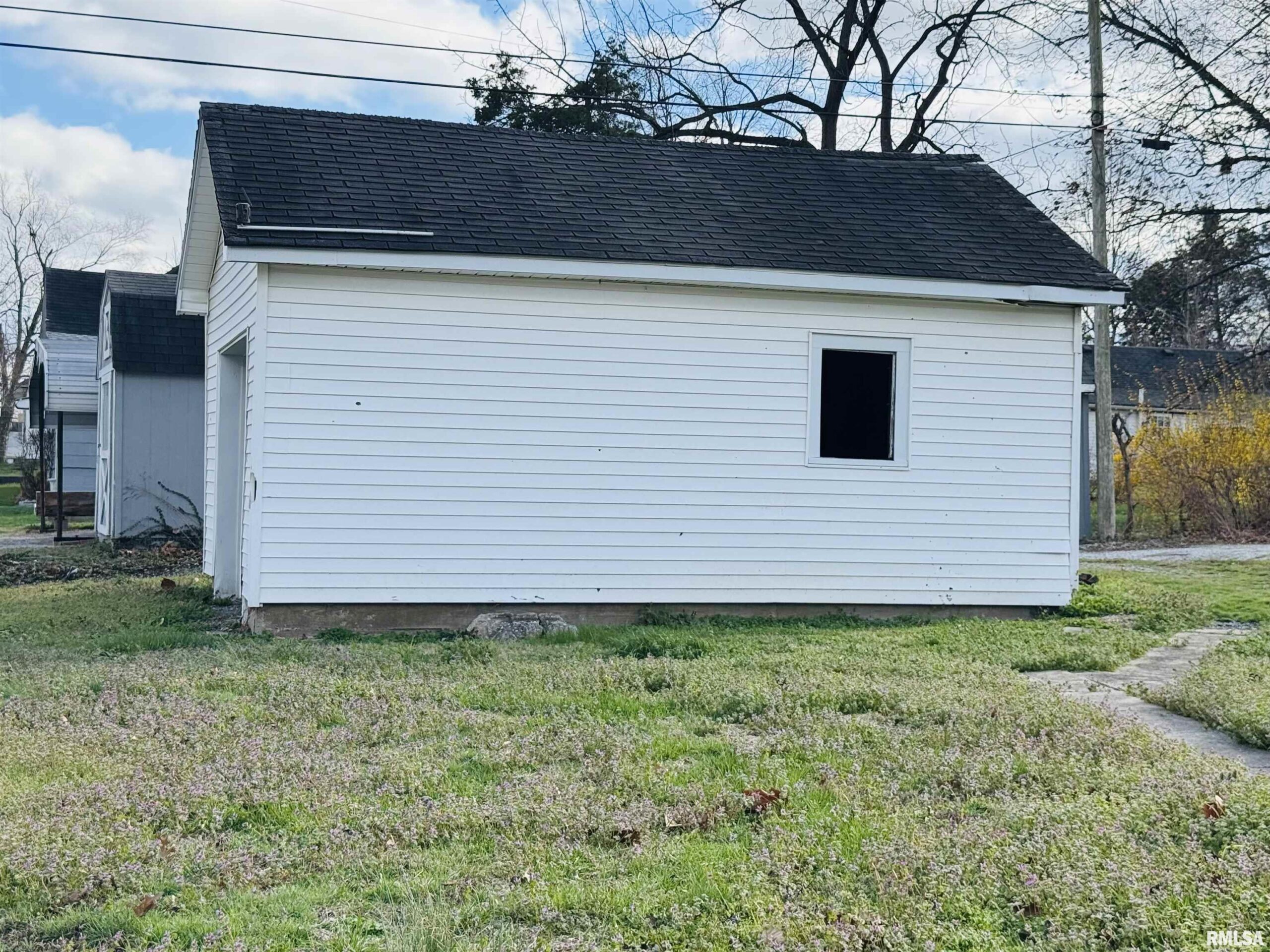 1500 W TYLER Street Herrin IL