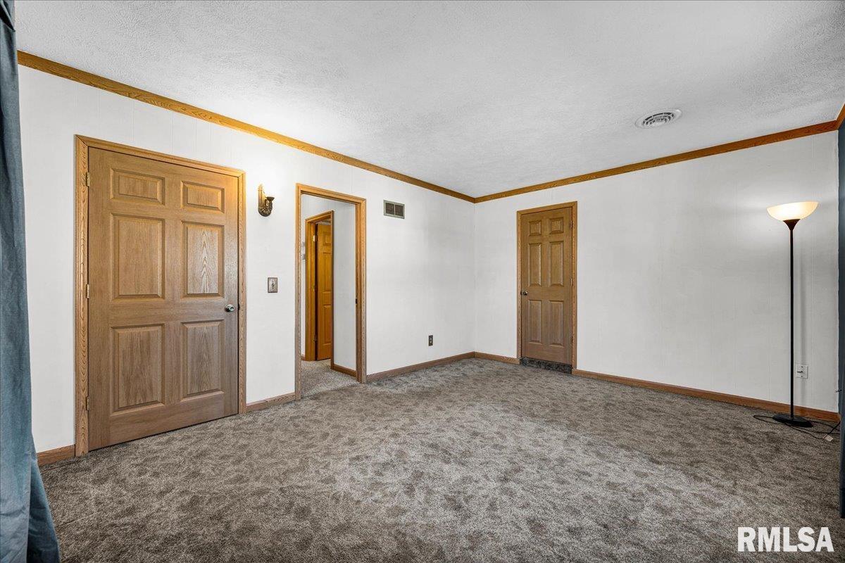 109 BERRY Road Marquette Heights IL